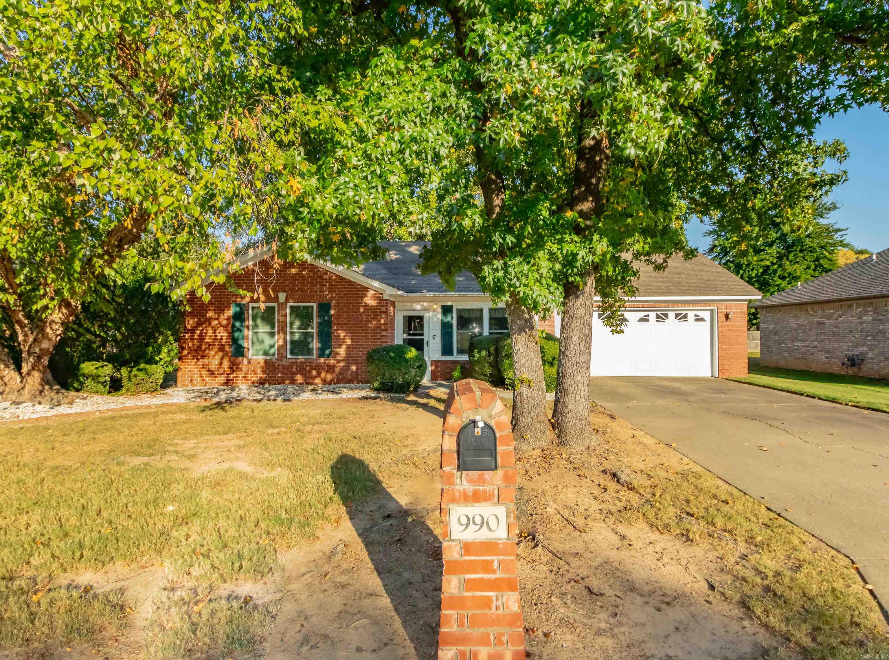 CROSSPOINT - Residential