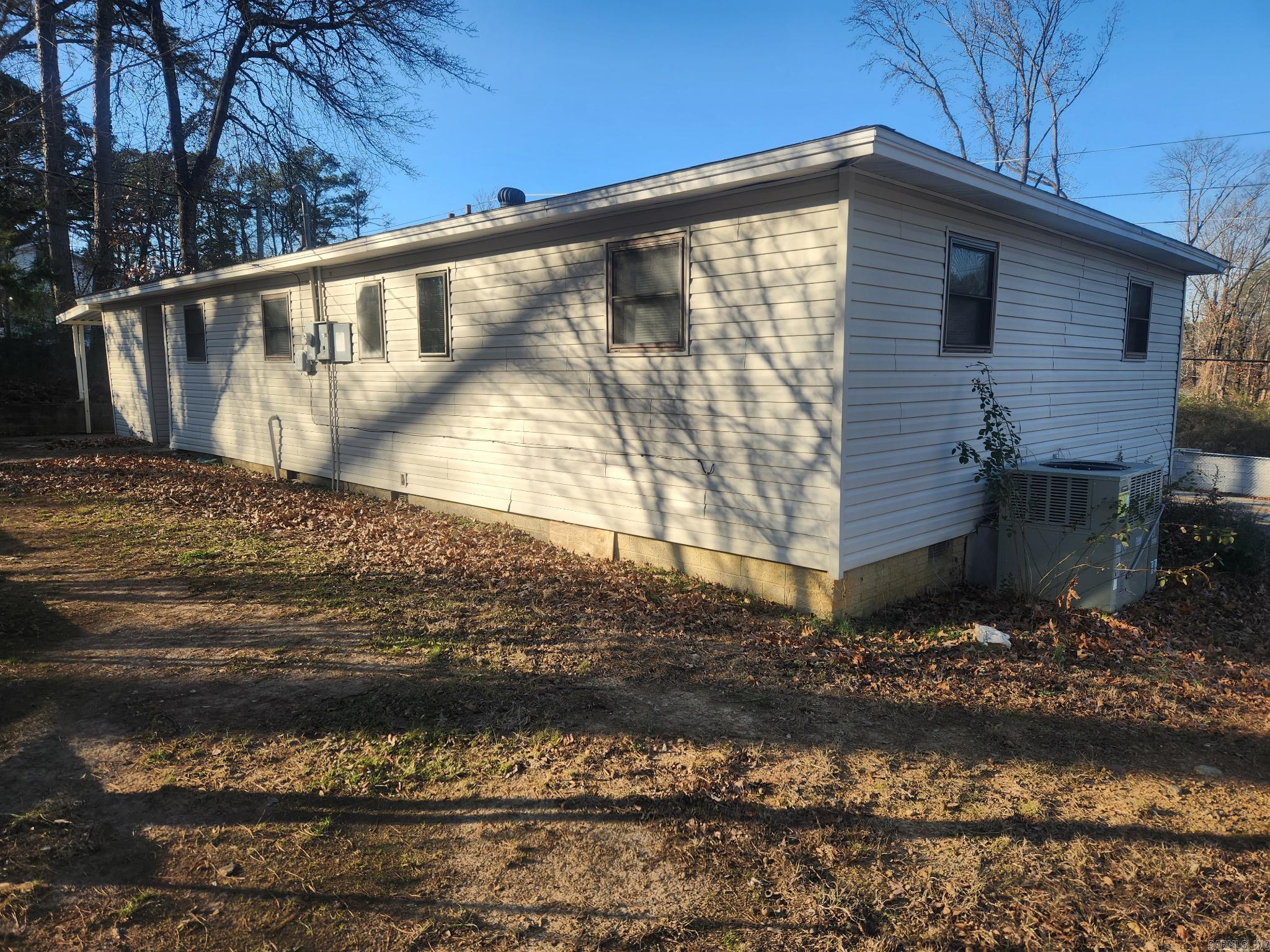 BARROW JOHN - Residential