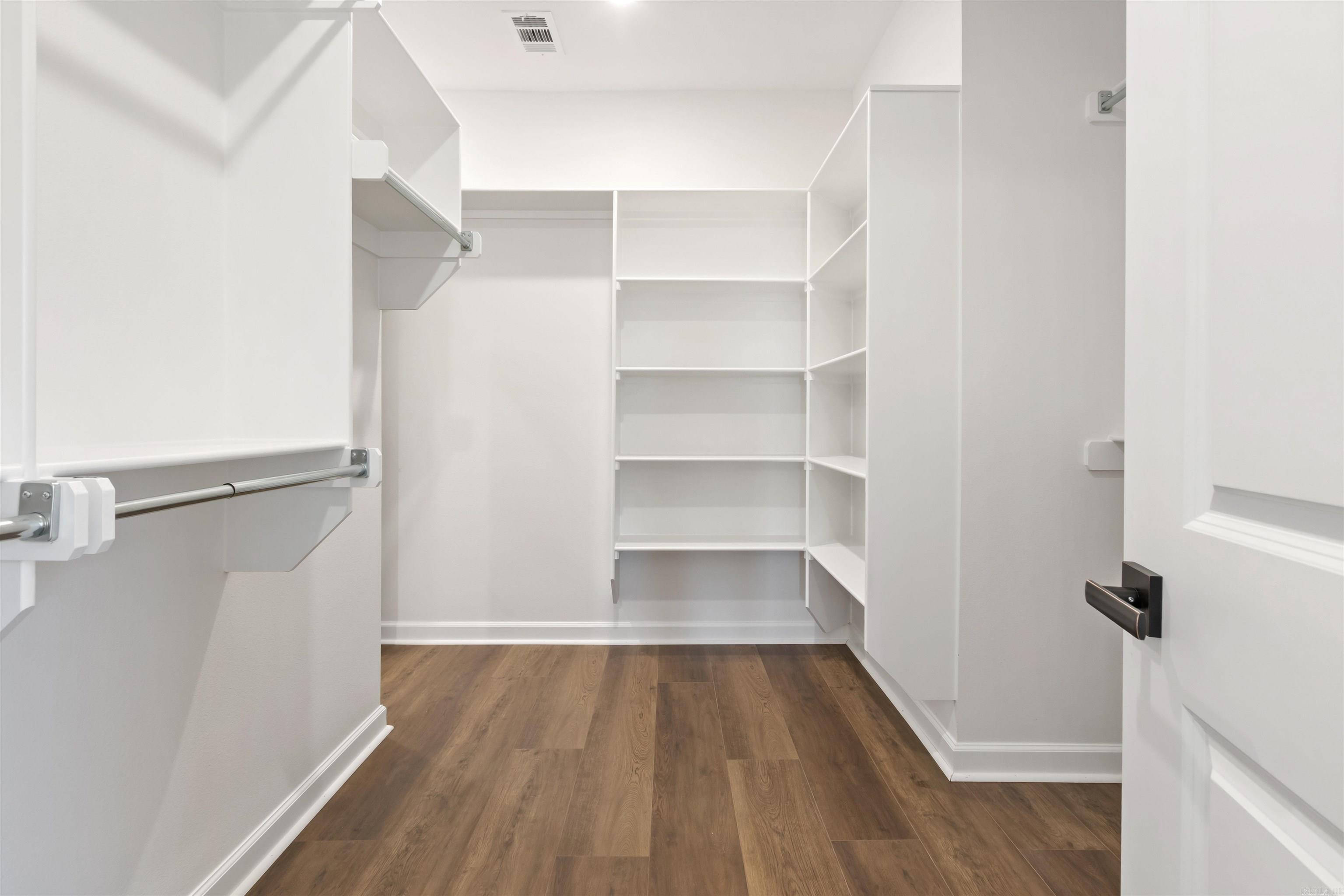 MILLERS GLENN - Residential