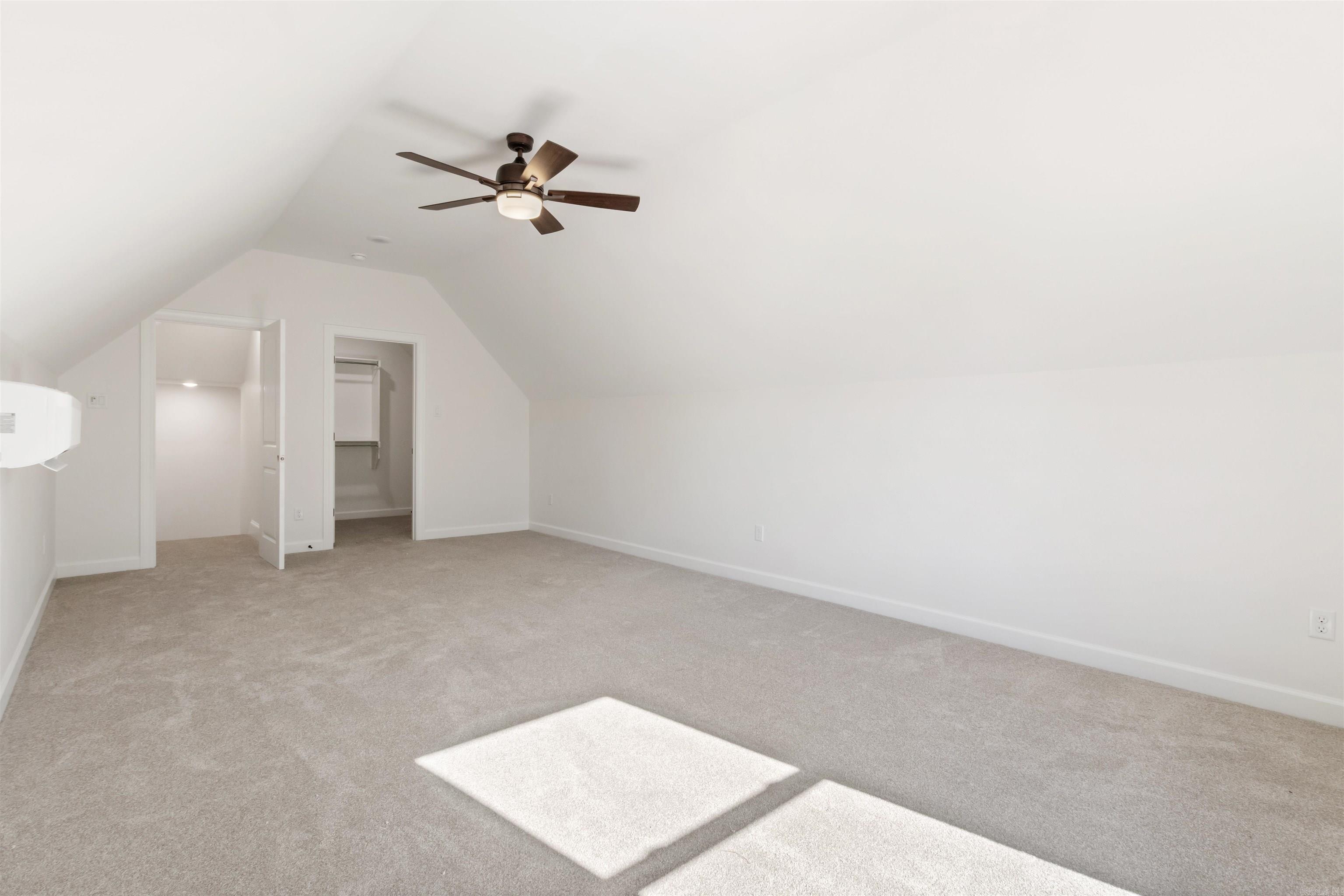 MILLERS GLENN - Residential