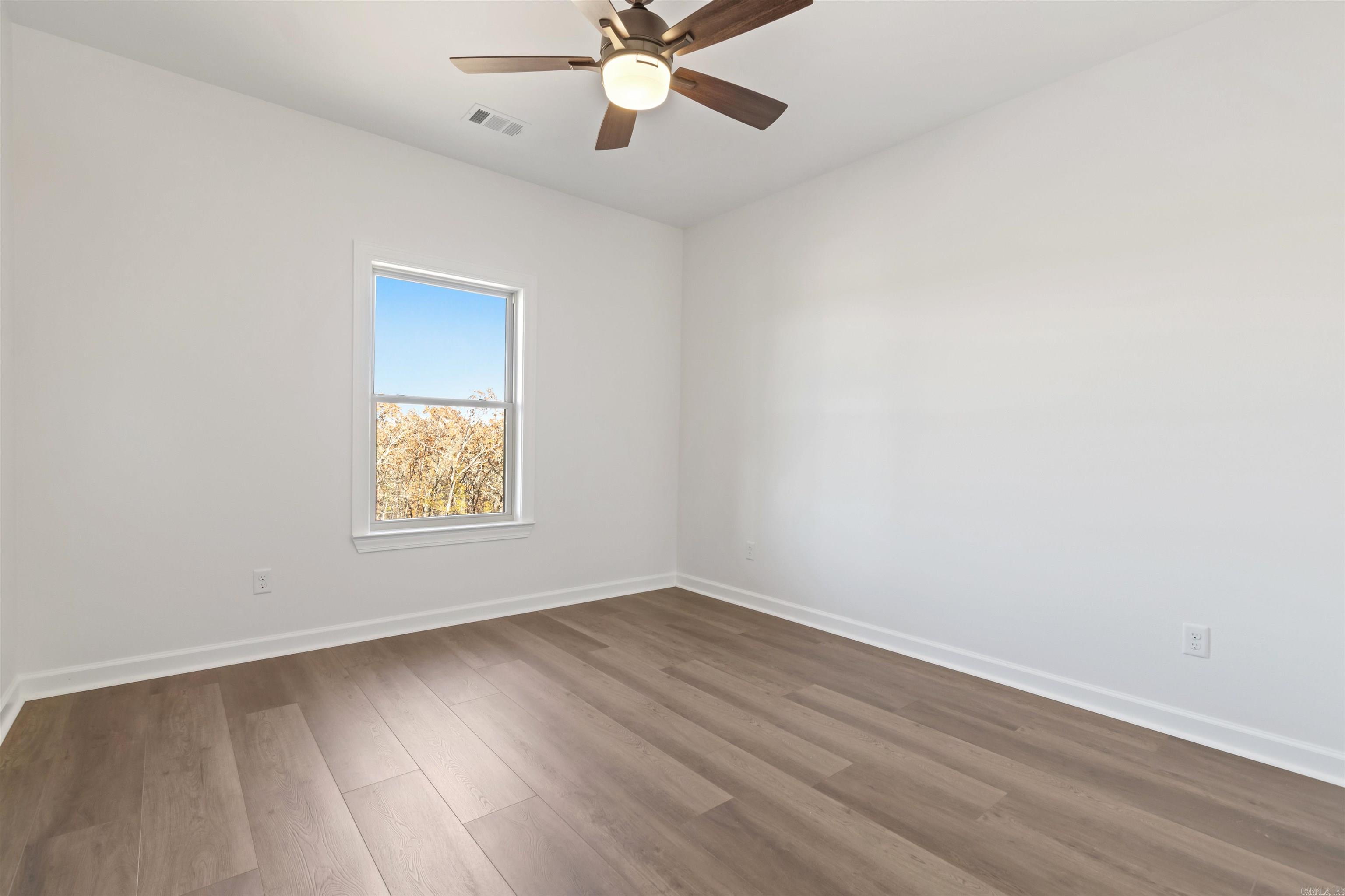 MILLERS GLENN - Residential