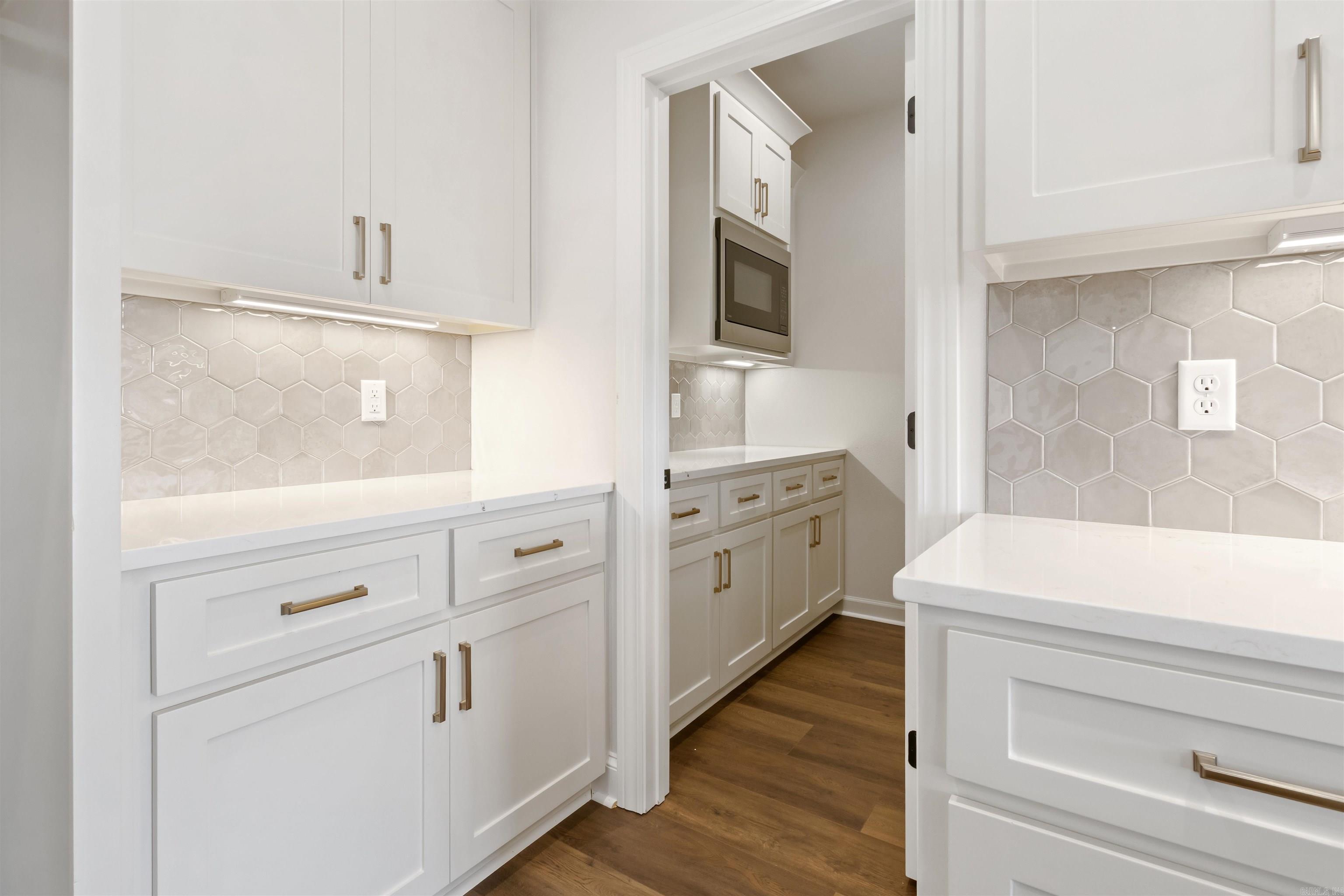 MILLERS GLENN - Residential