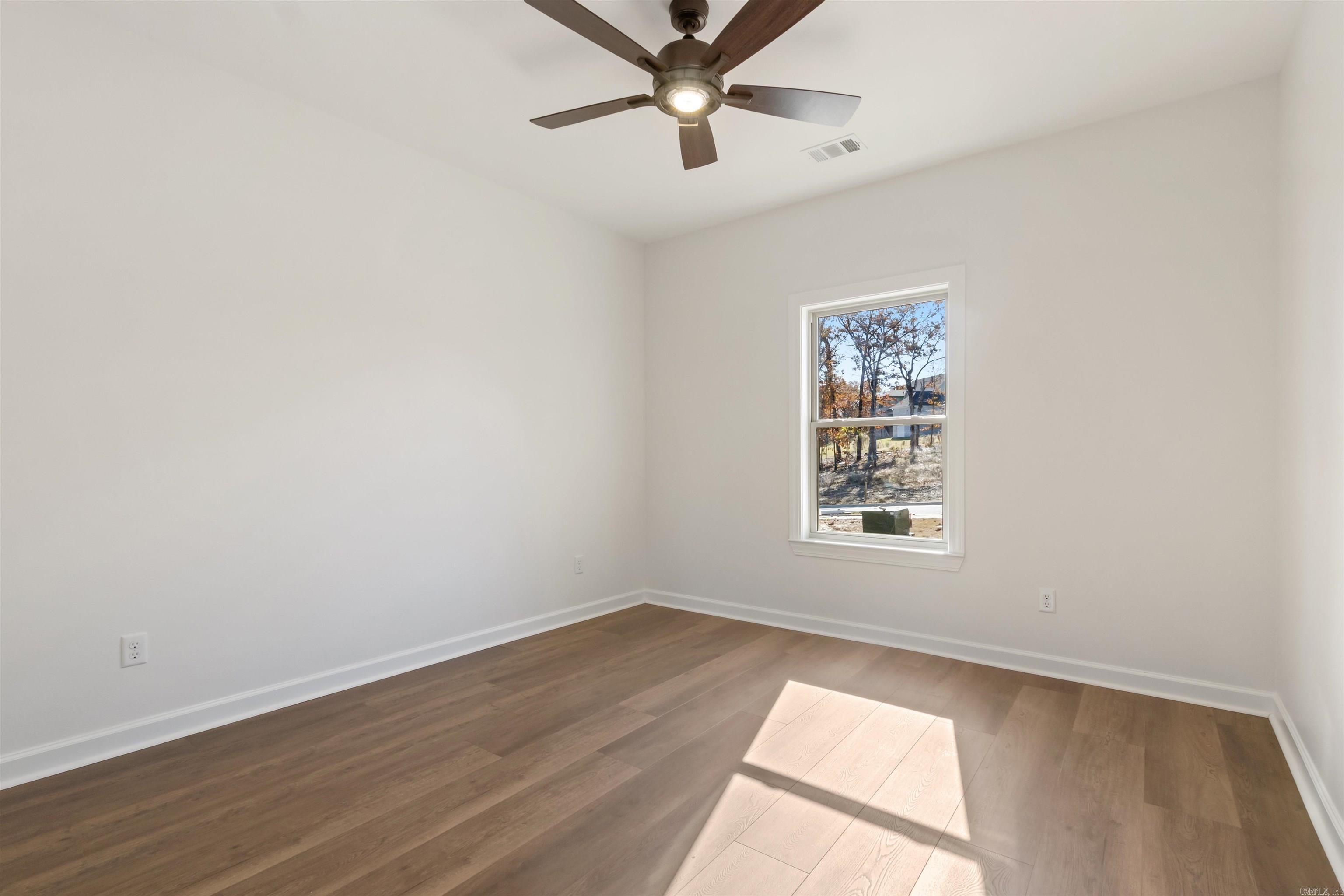 MILLERS GLENN - Residential