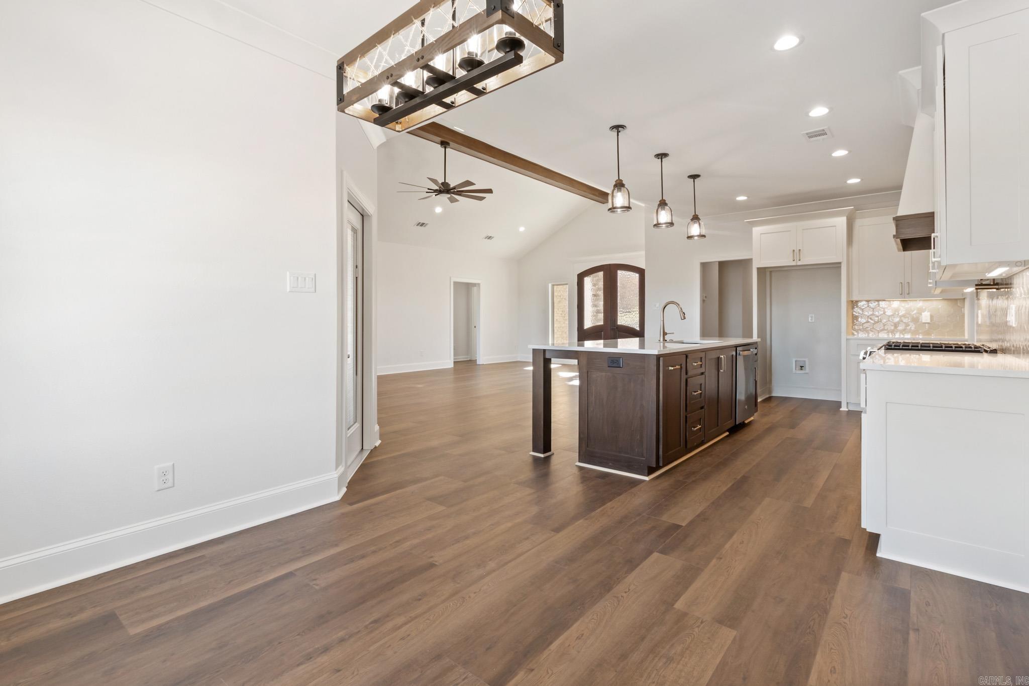 MILLERS GLENN - Residential