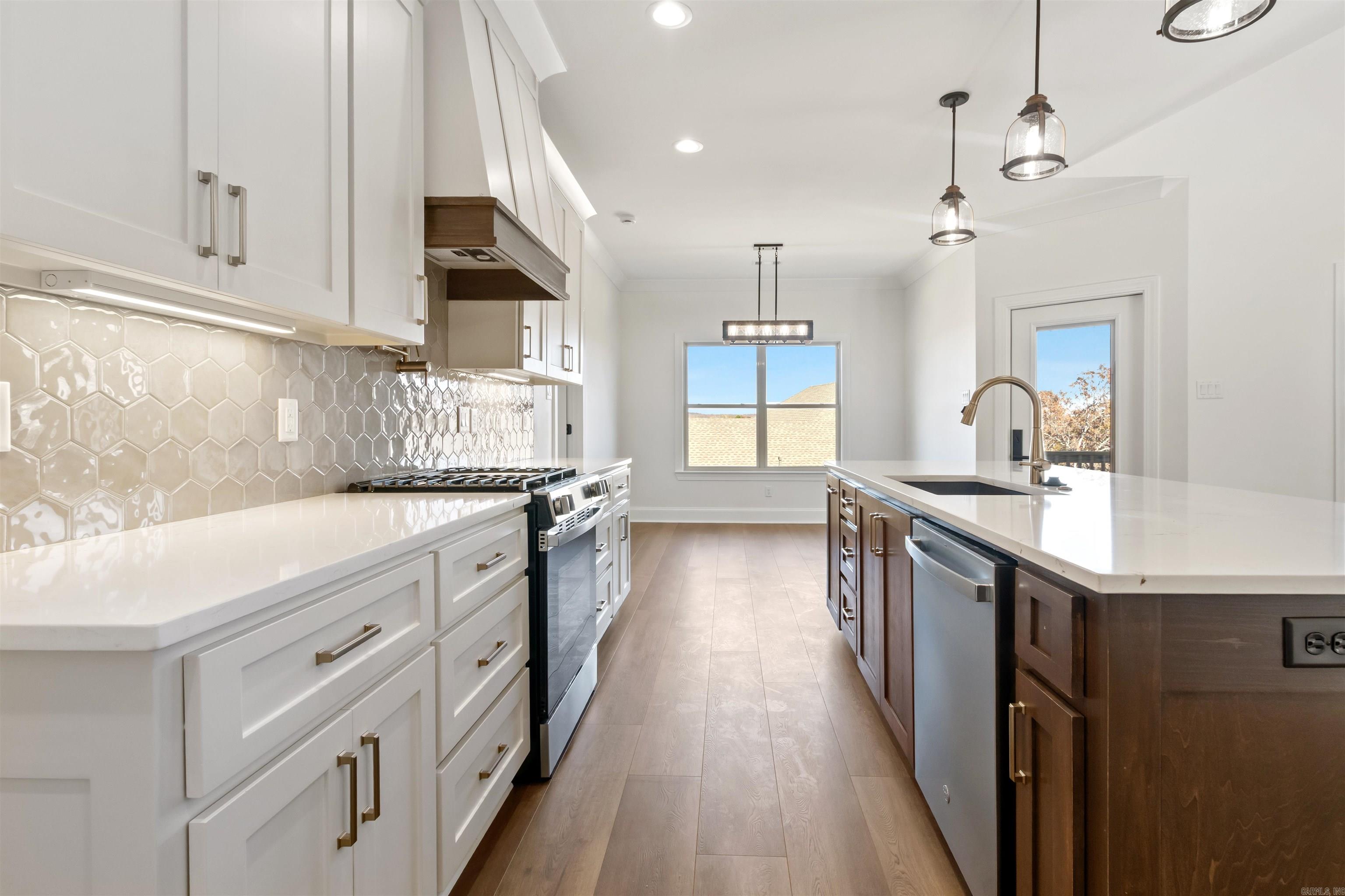 MILLERS GLENN - Residential