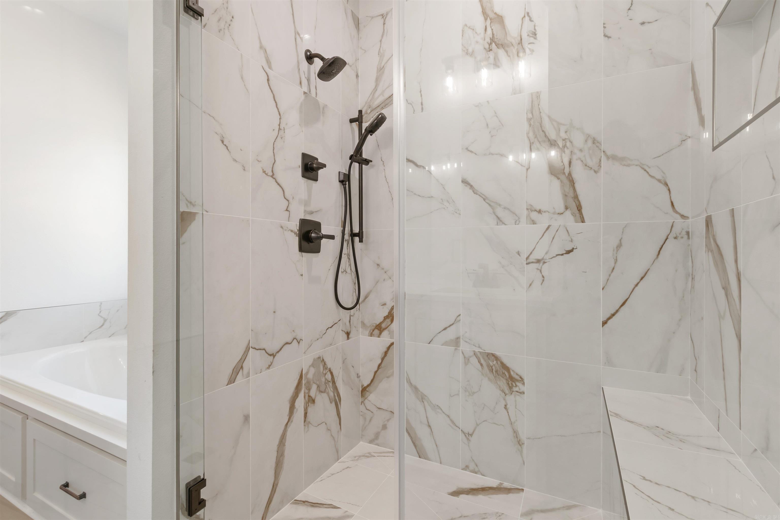 MILLERS GLENN - Residential