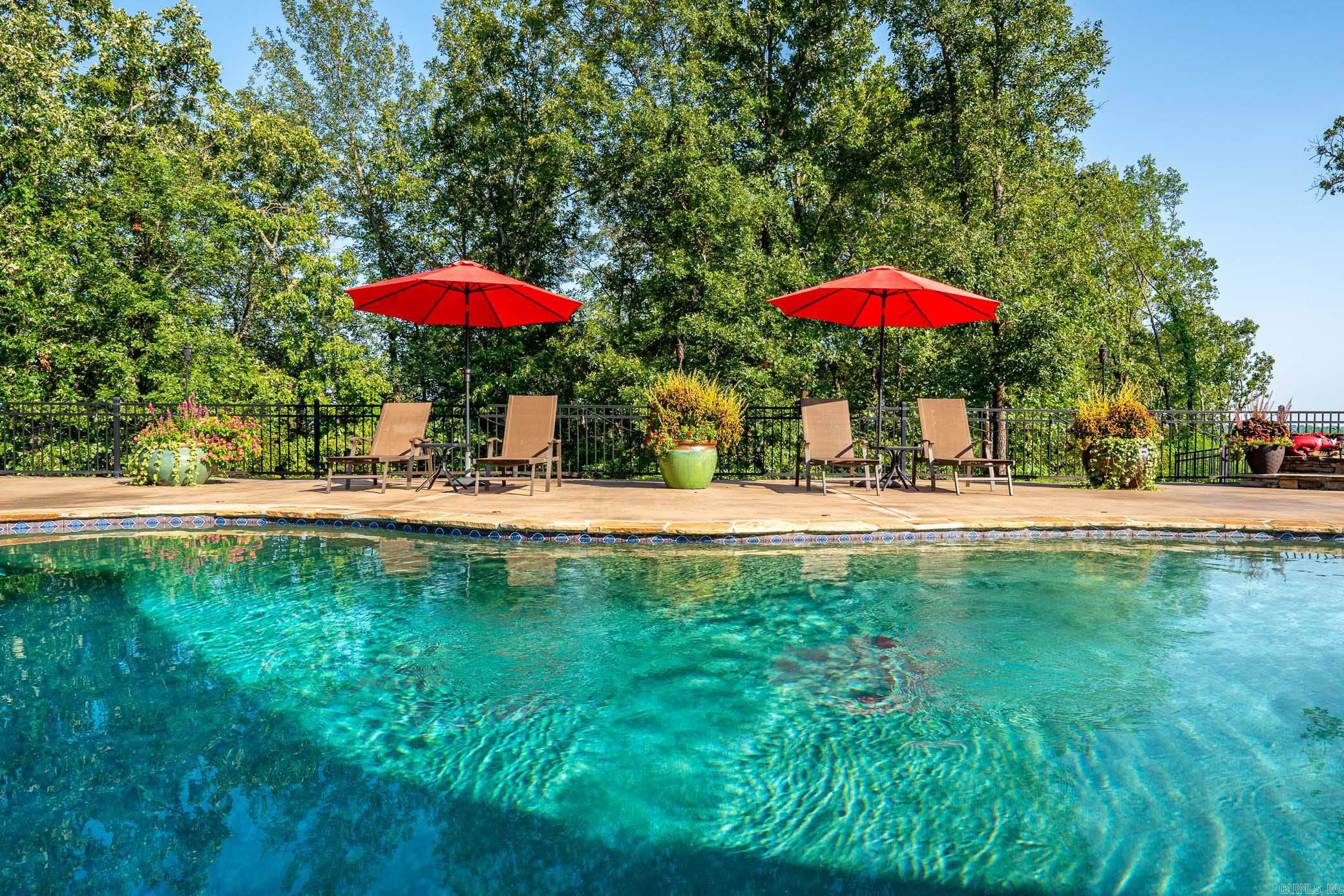 EAGLE RIDGE ESTATES - Residential