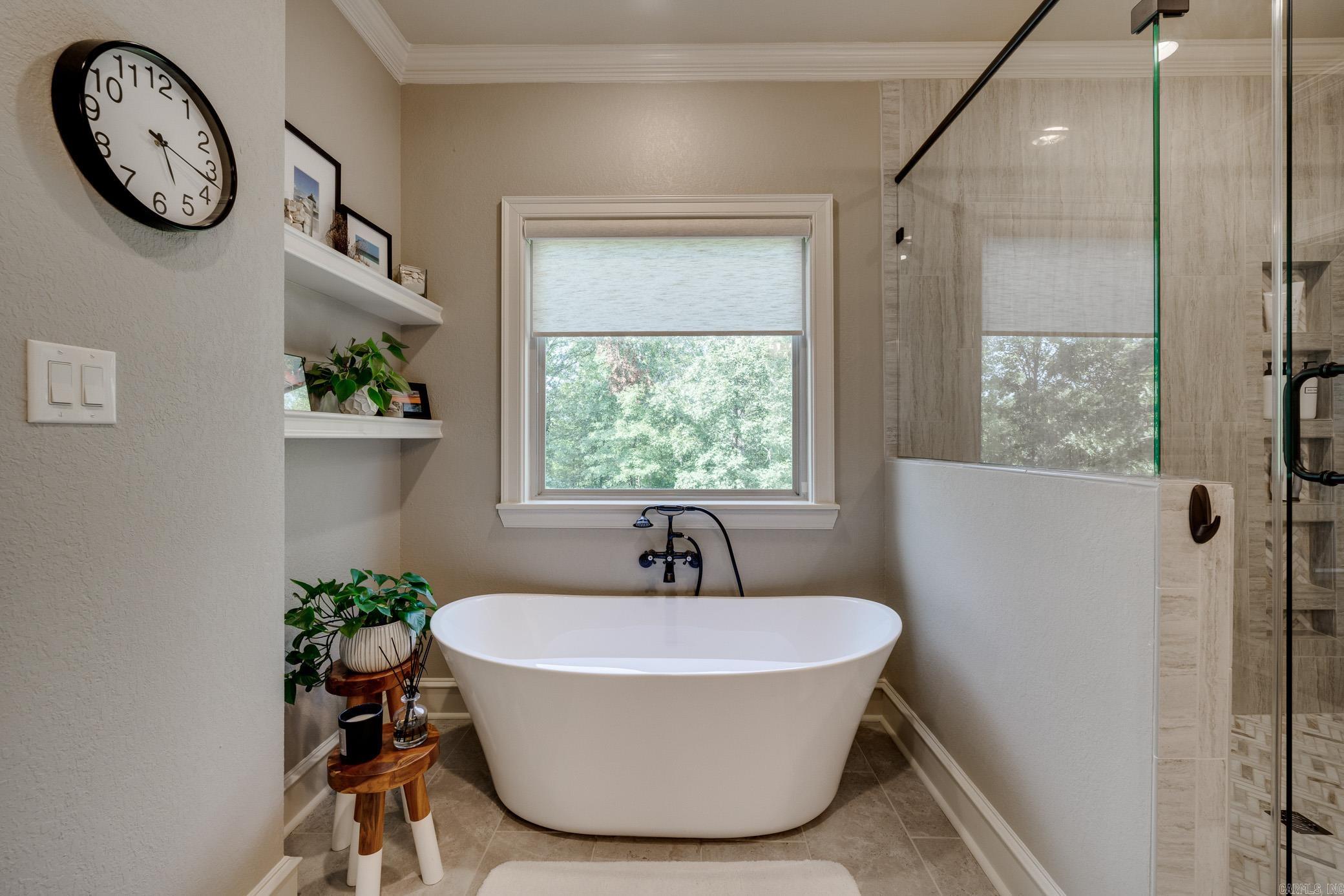 EAGLE RIDGE ESTATES - Residential