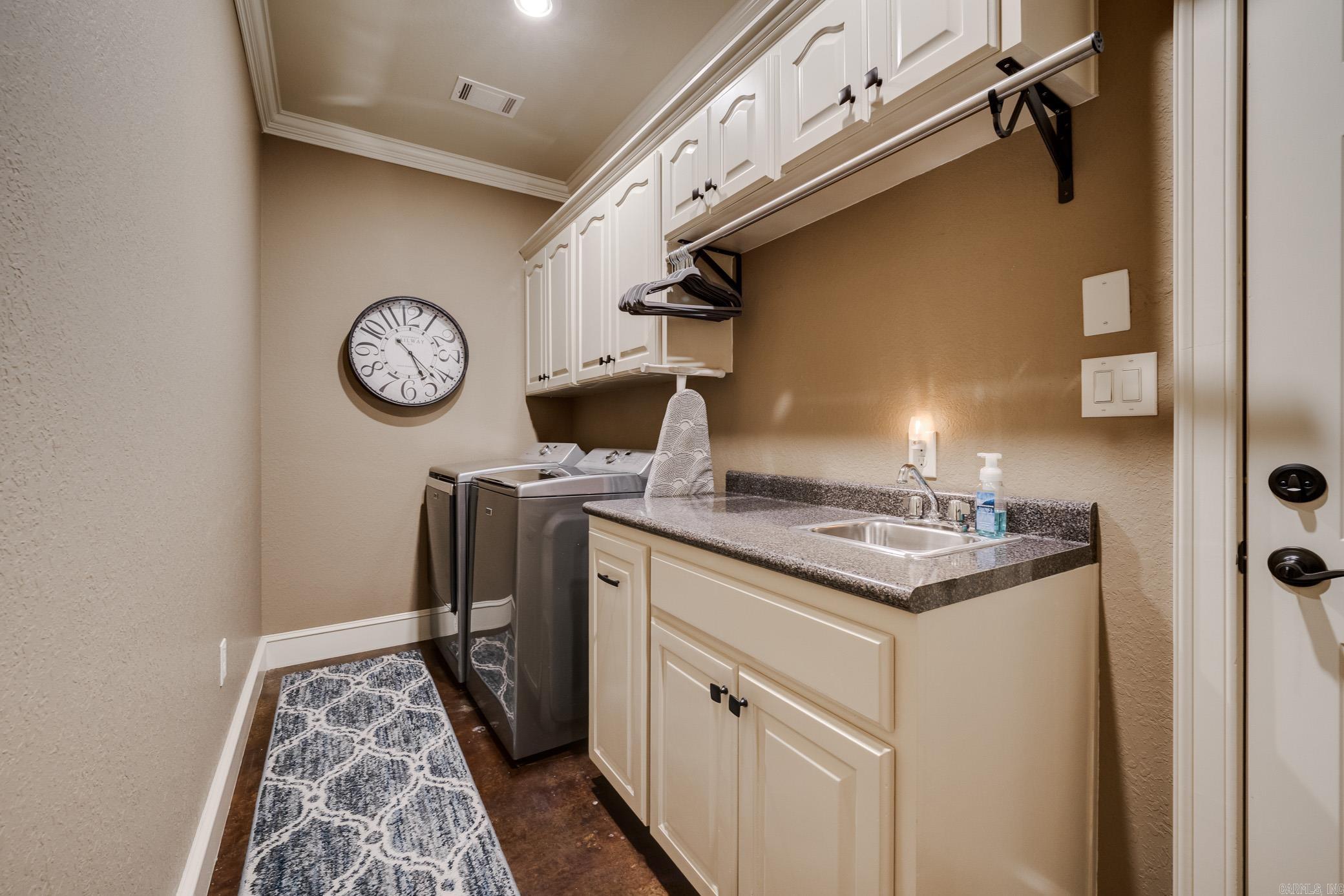 EAGLE RIDGE ESTATES - Residential