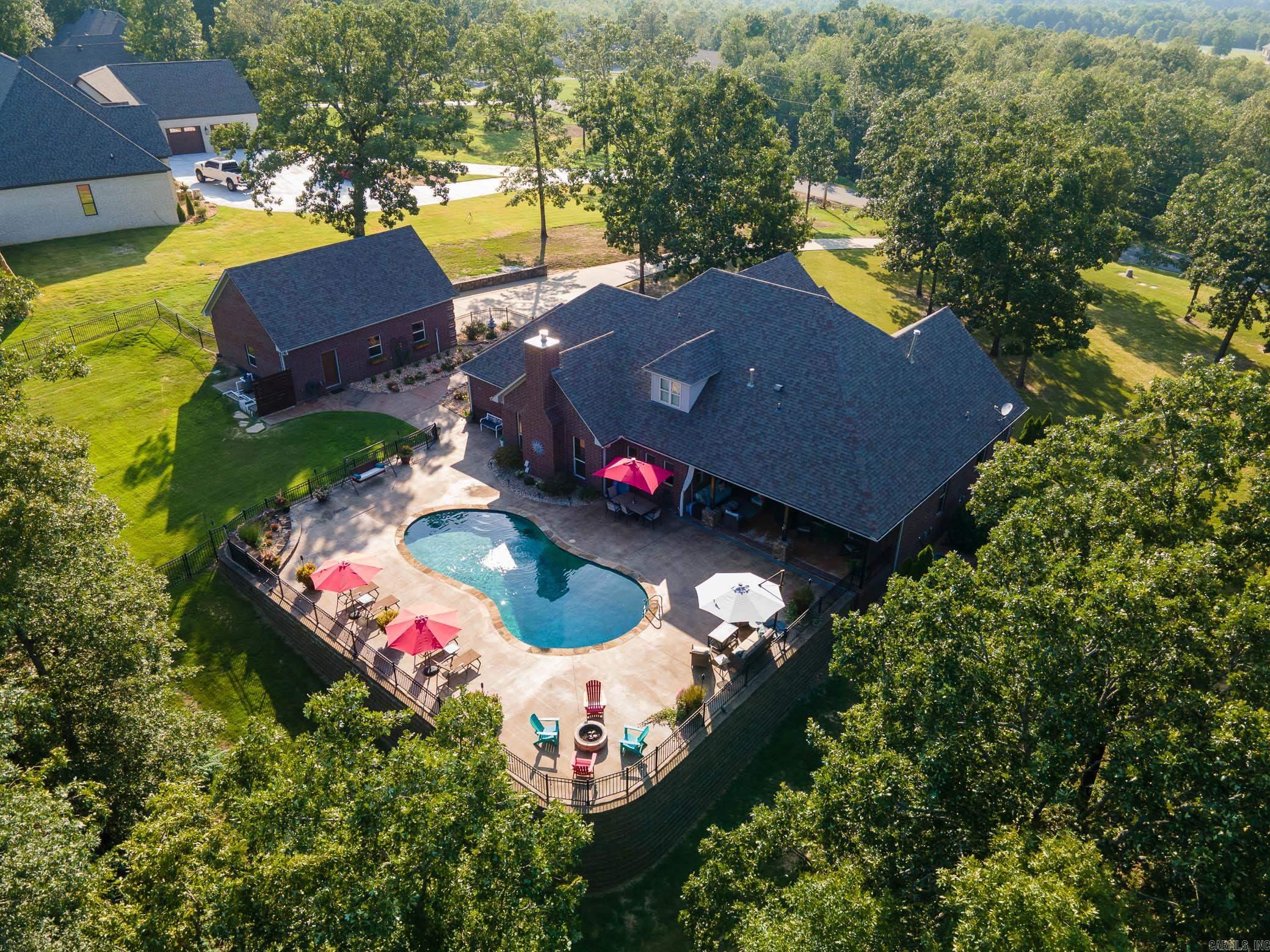 EAGLE RIDGE ESTATES - Residential