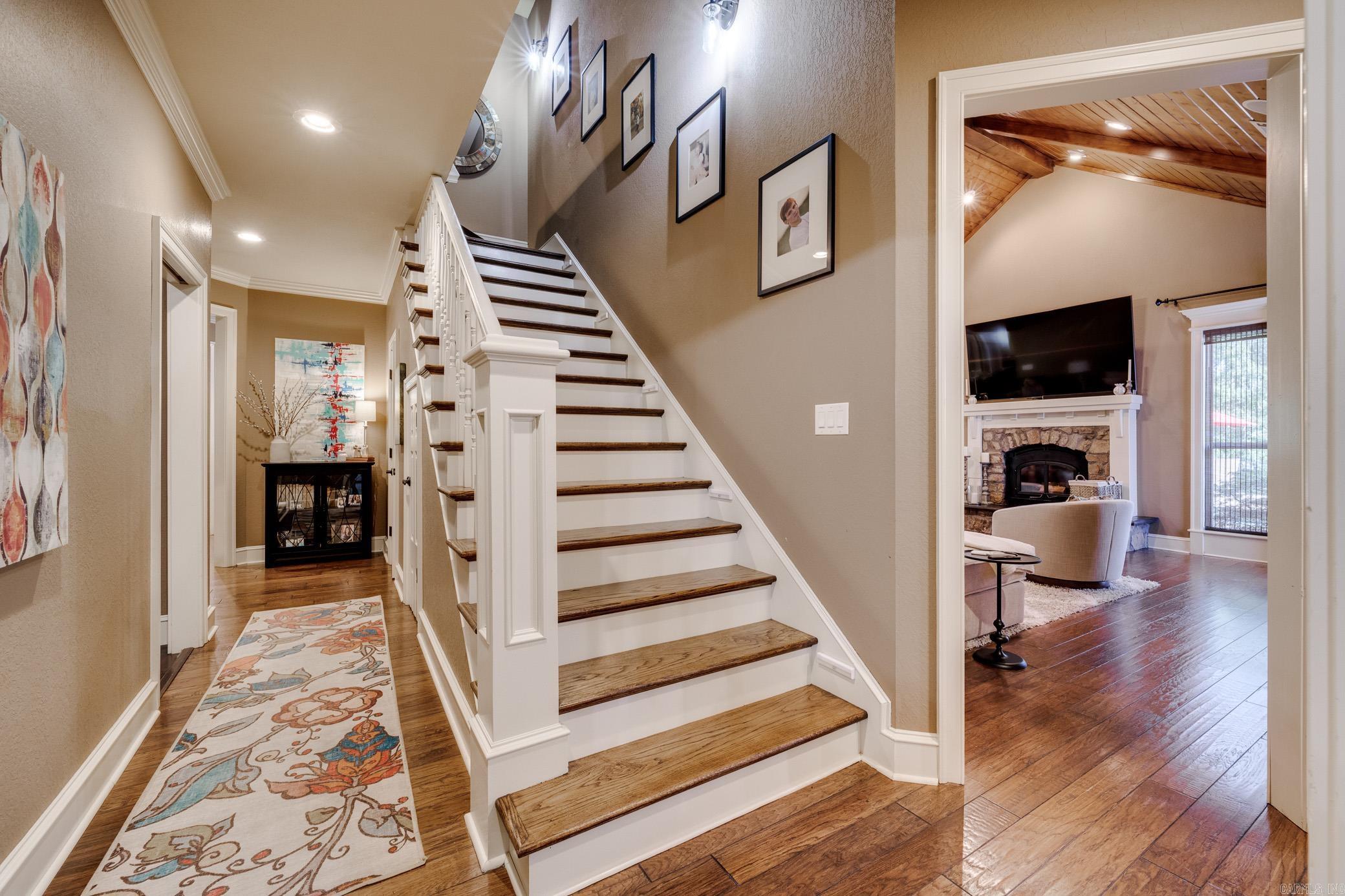 EAGLE RIDGE ESTATES - Residential
