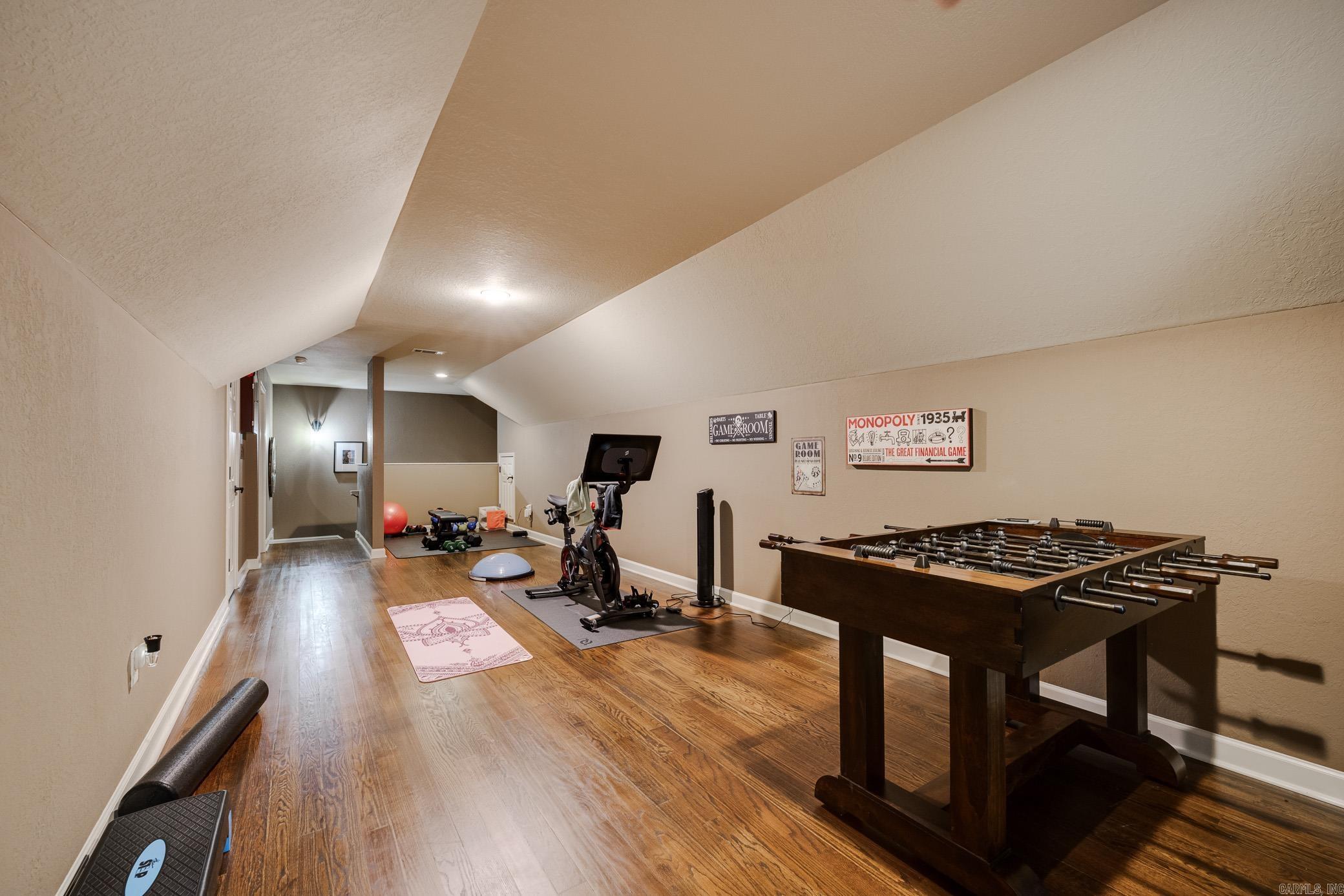 EAGLE RIDGE ESTATES - Residential