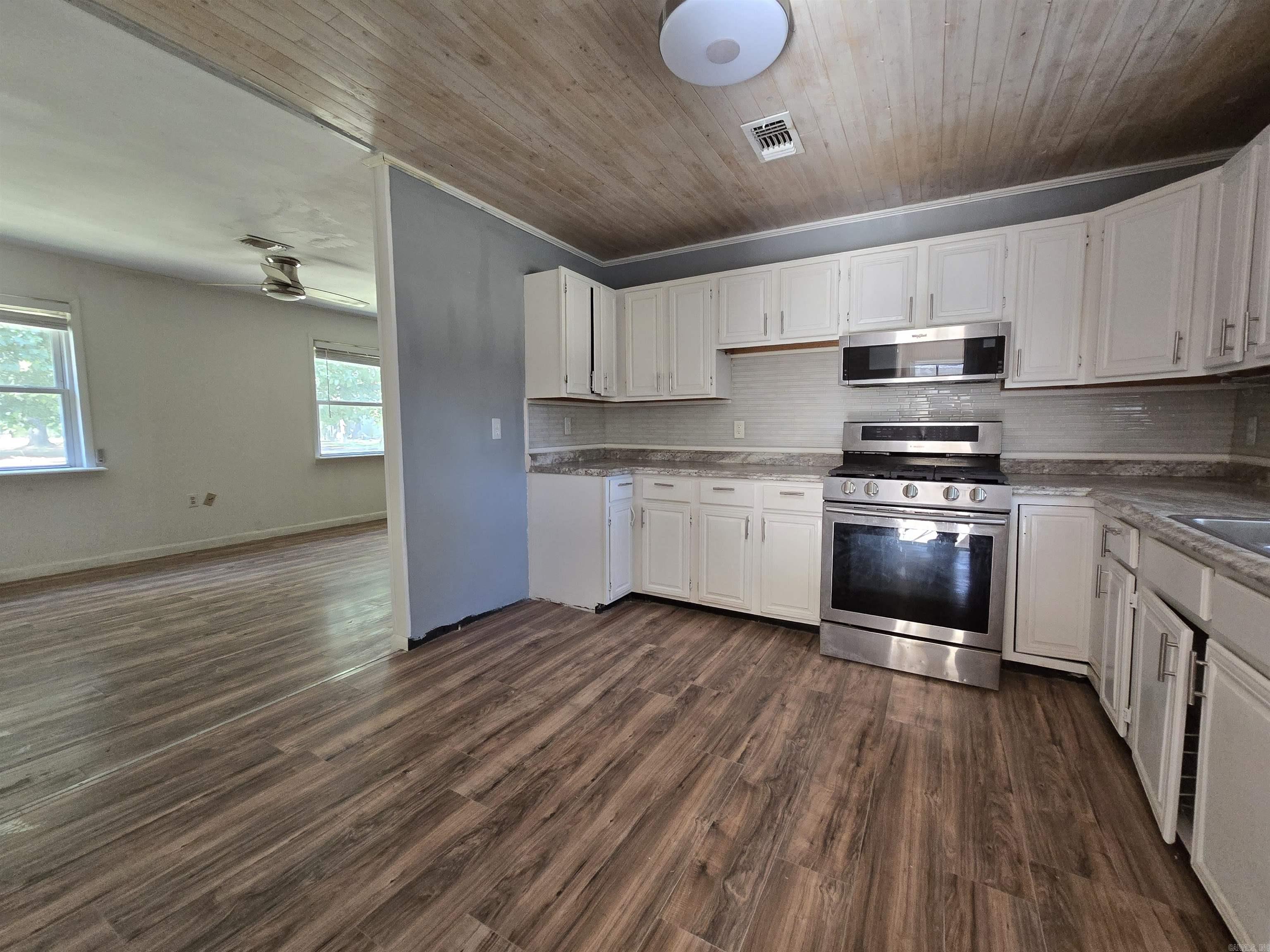 WORREL'S PLAN TOWN OF MAYFLOWE - Residential