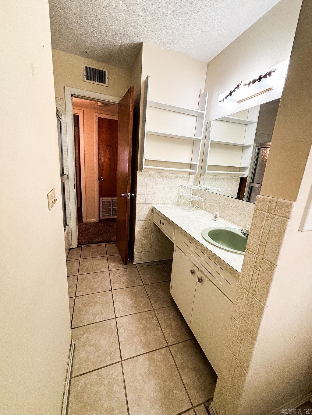 LANGSTONS ADD 1 - Residential