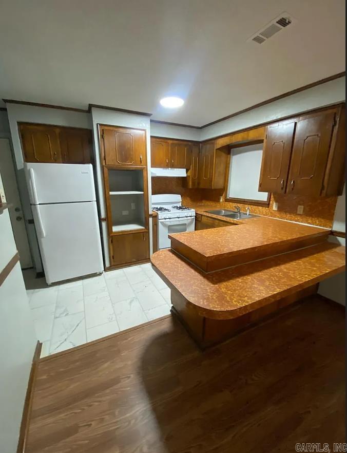 Not in Subdivision - Residential Lease