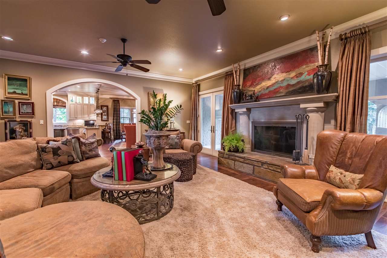 Club West Estates - Residential