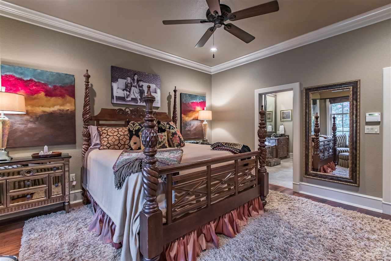 Club West Estates - Residential