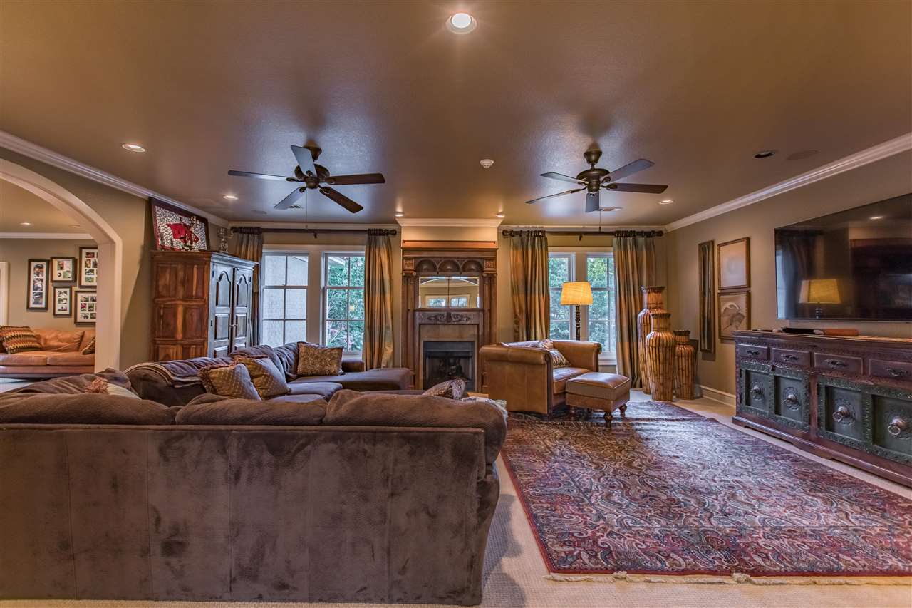 Club West Estates - Residential