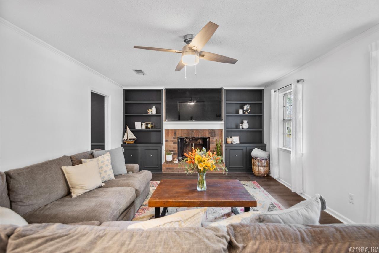 PLEASANT FOREST - Residential