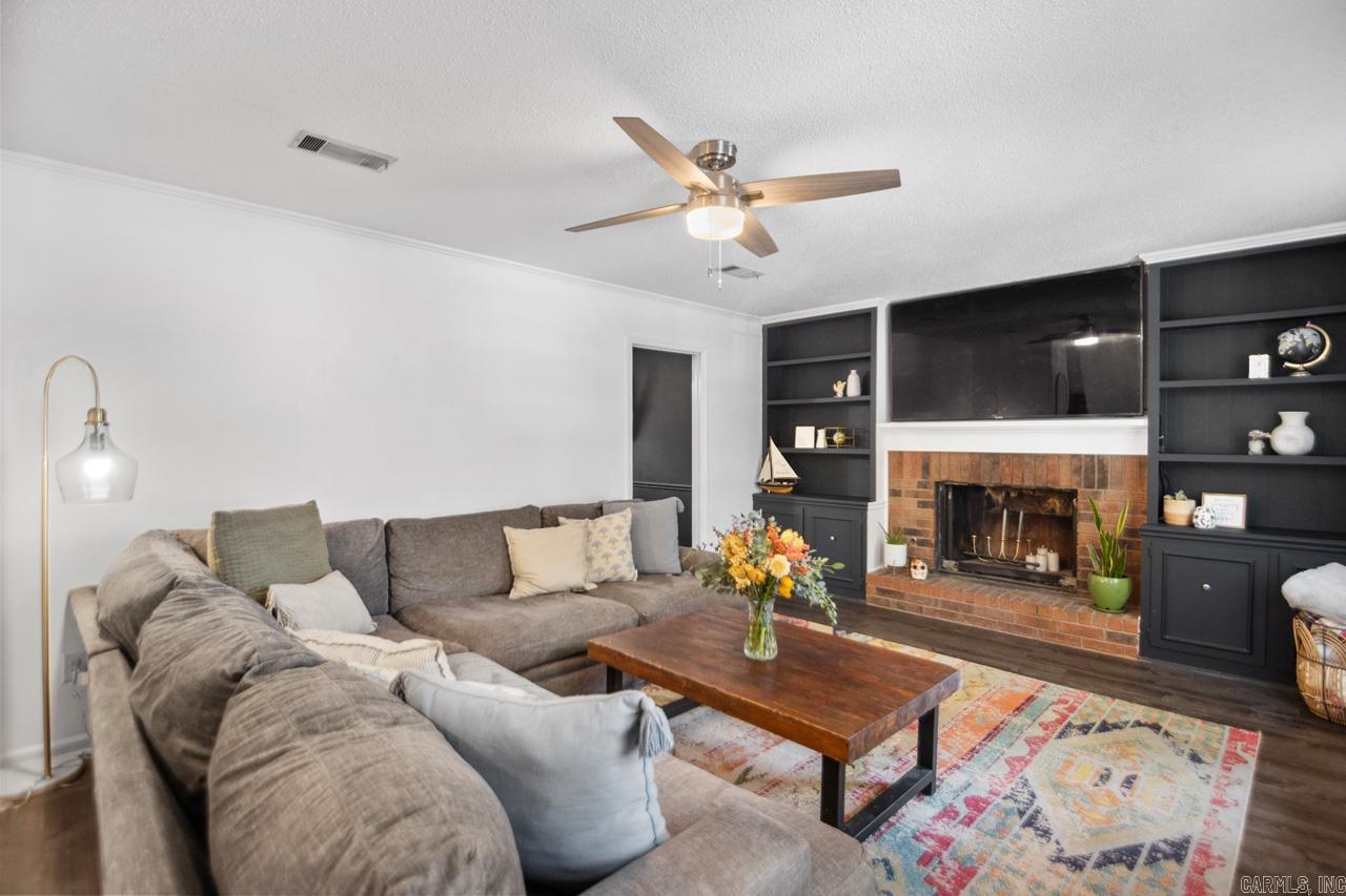 PLEASANT FOREST - Residential