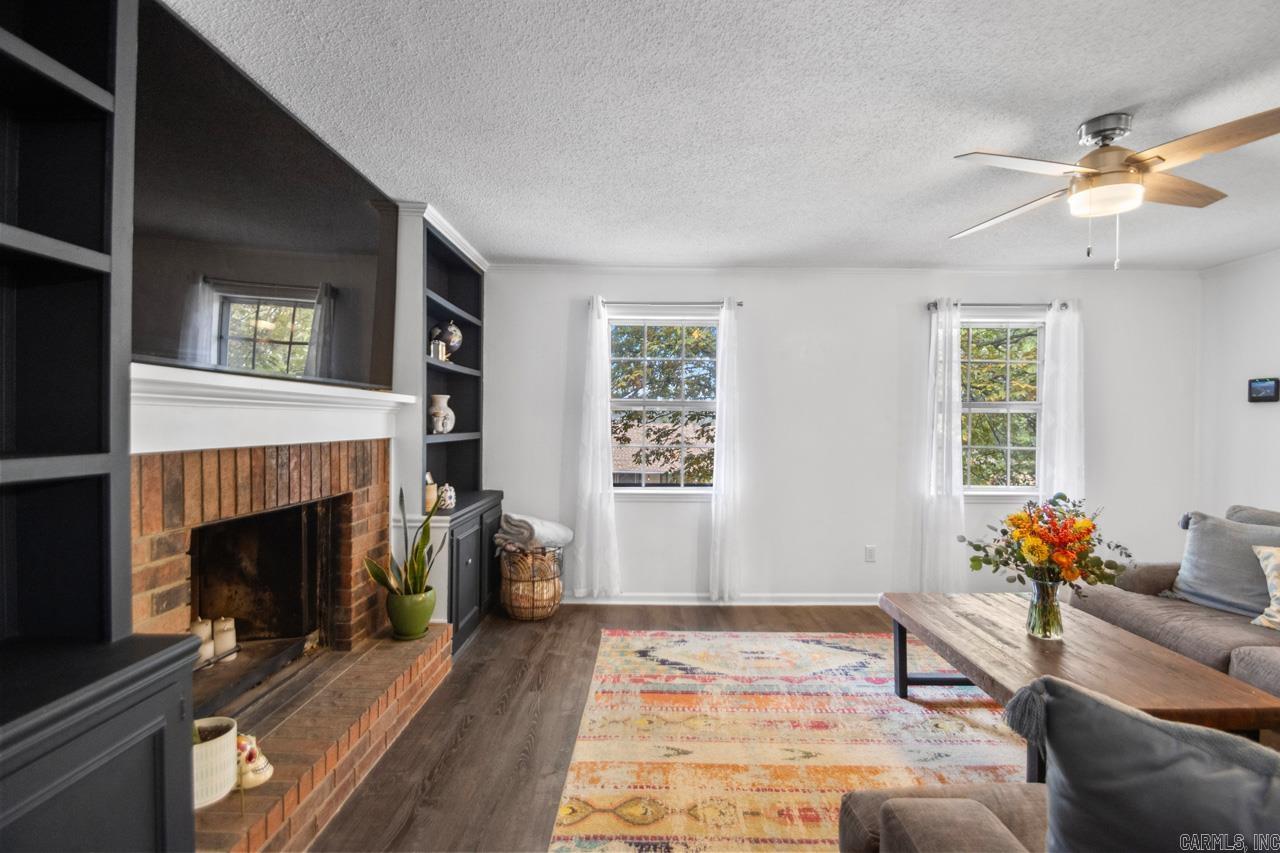 PLEASANT FOREST - Residential