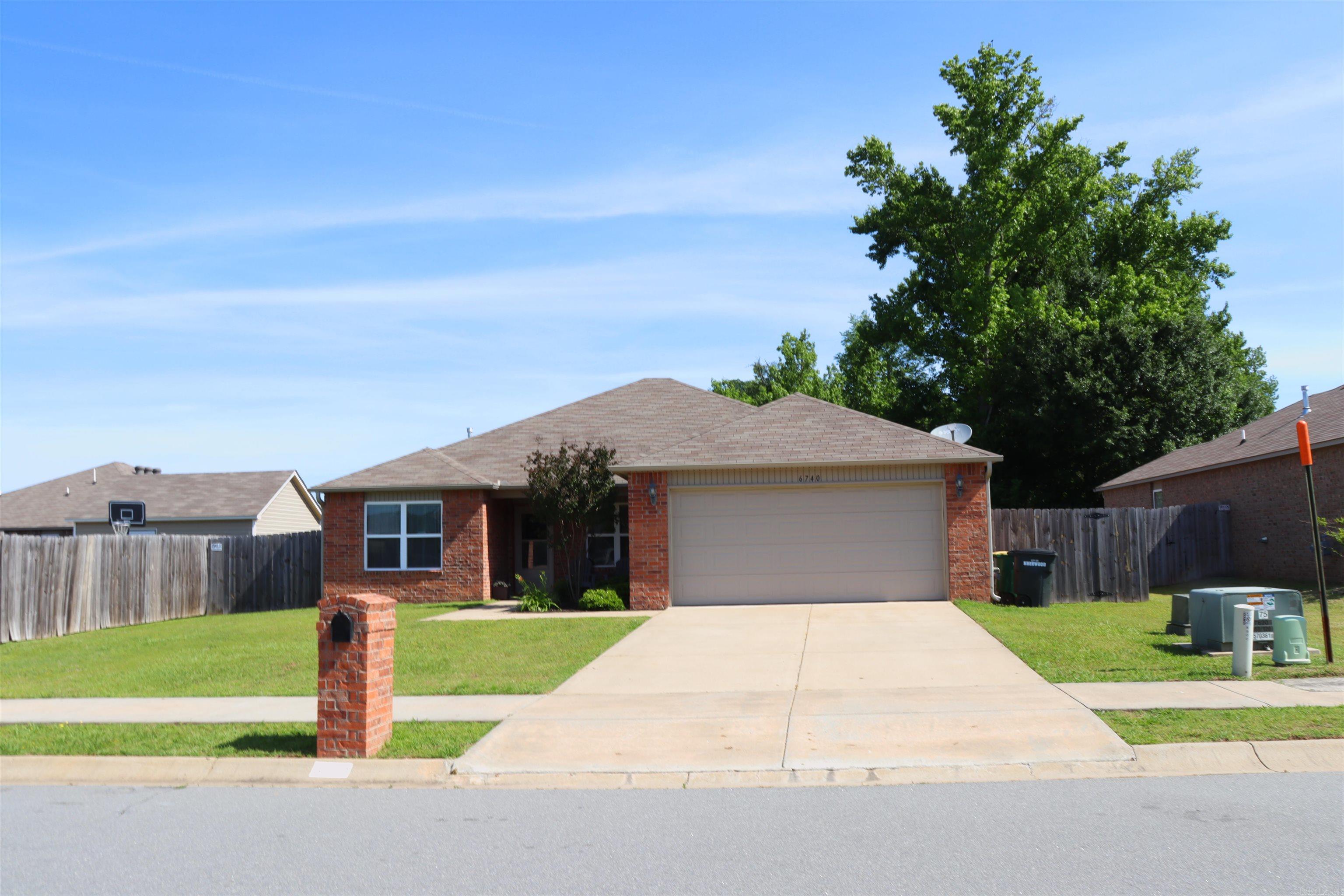 TRAMMEL ESTATES - Residential