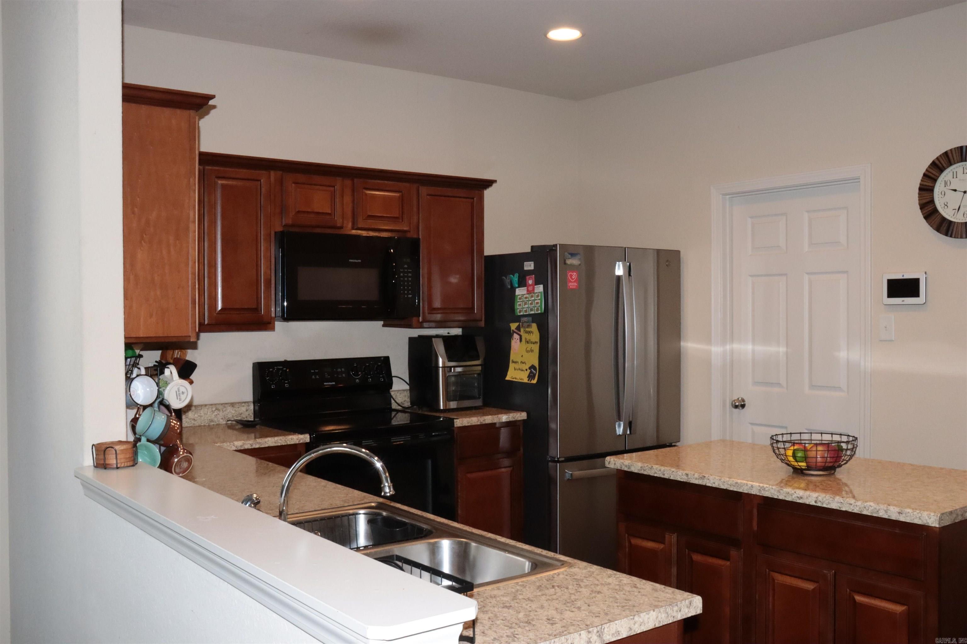TRAMMEL ESTATES - Residential