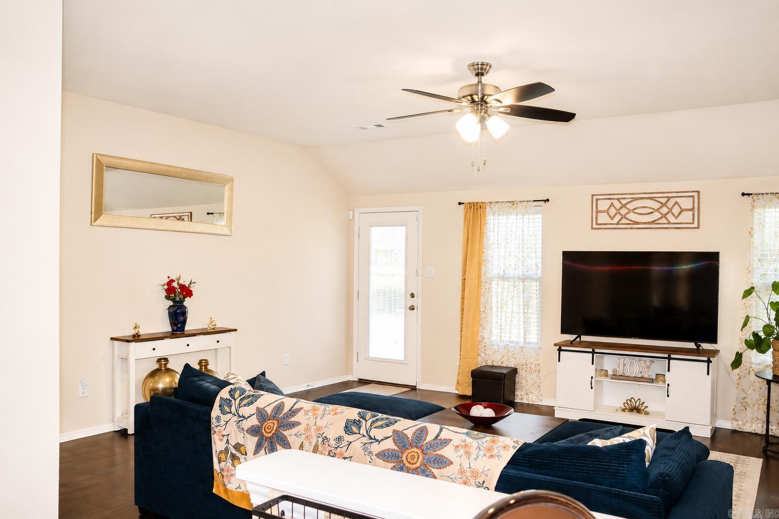 TRAMMEL ESTATES - Residential