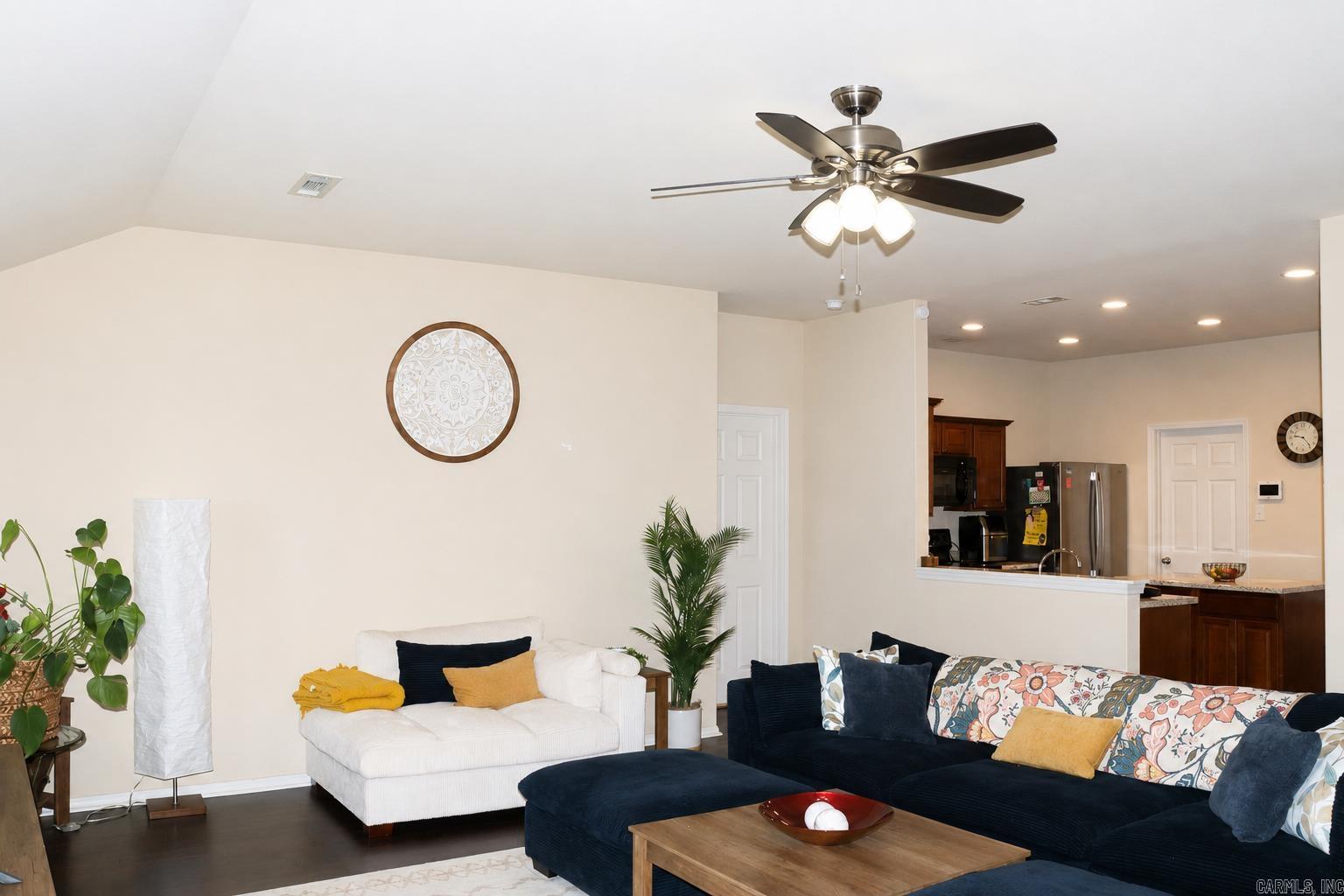 TRAMMEL ESTATES - Residential