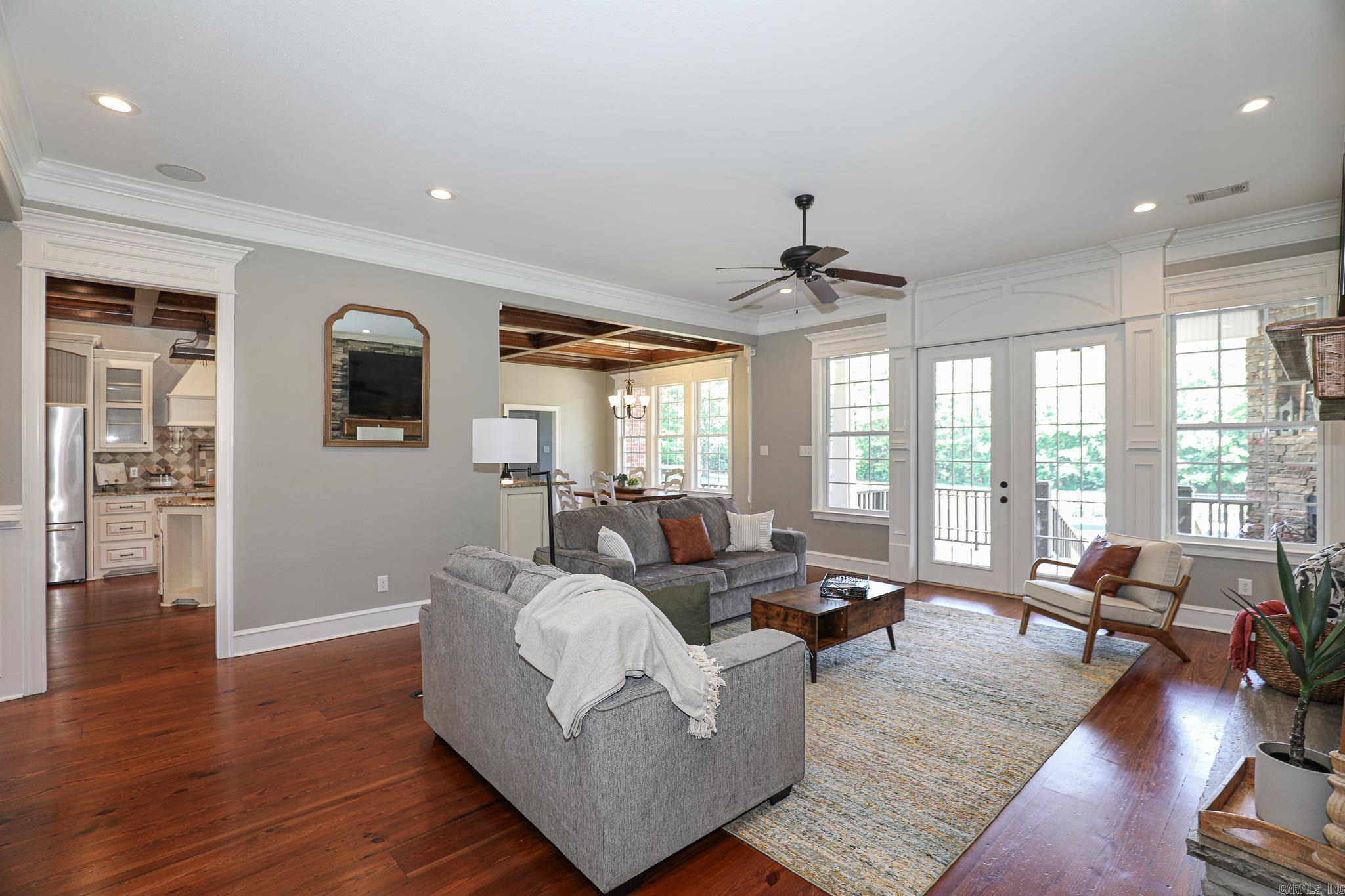 BELLE TERRE ESTATES - Residential