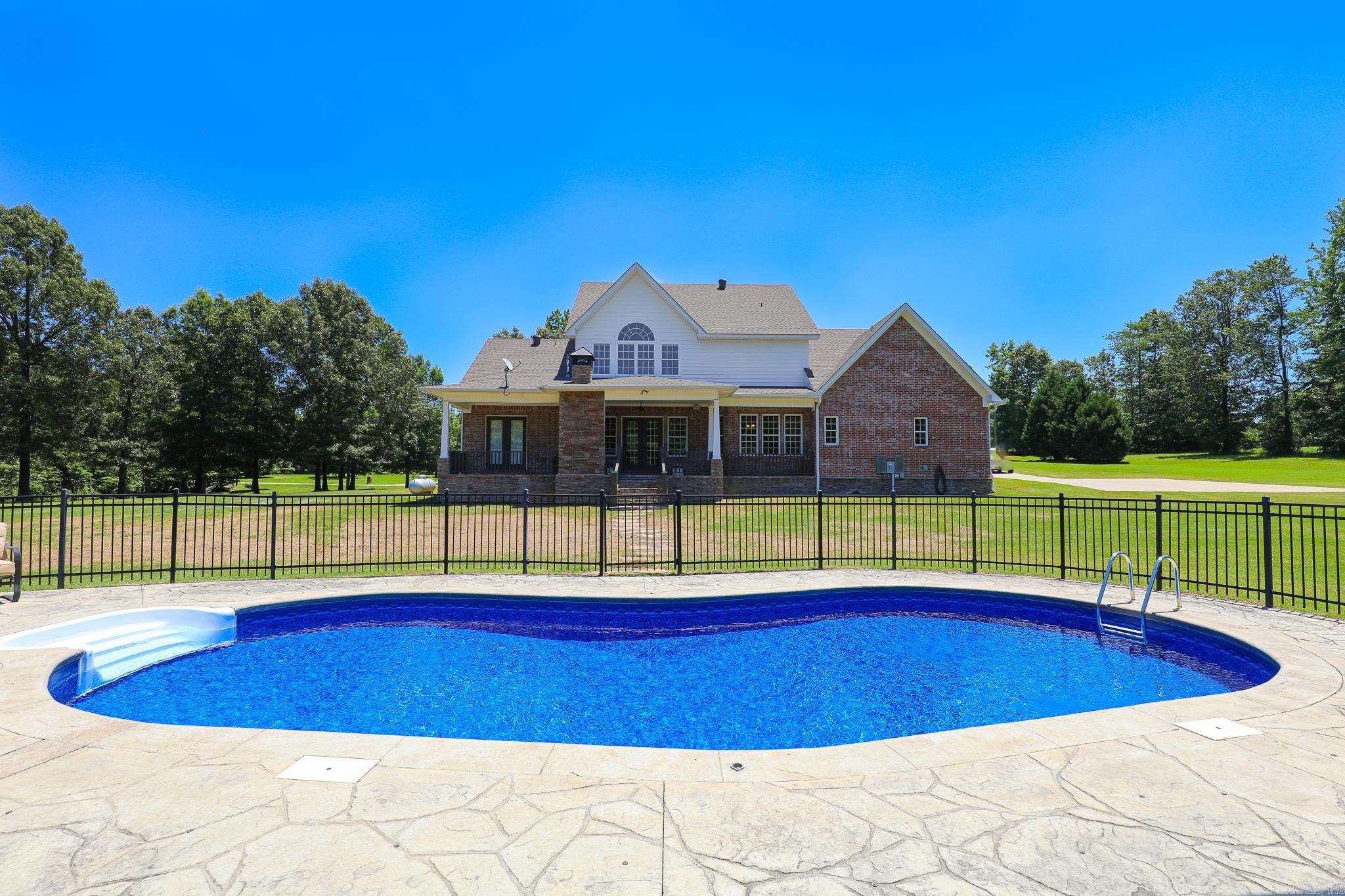 BELLE TERRE ESTATES - Residential