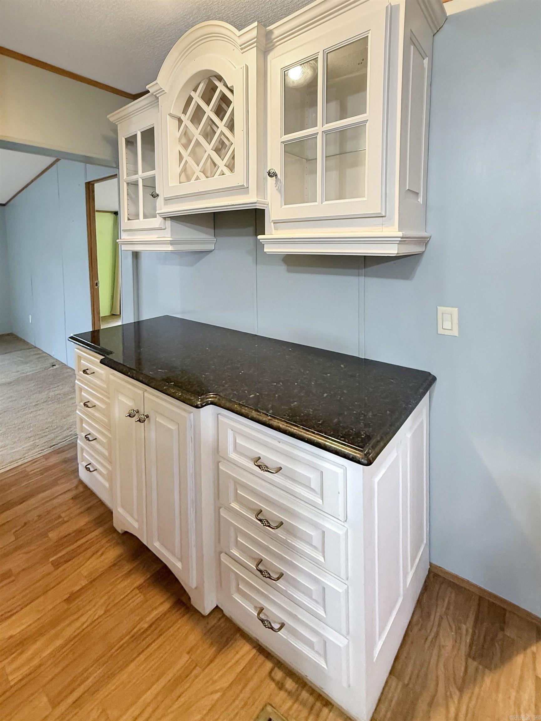 VALLEY OAKS - Residential