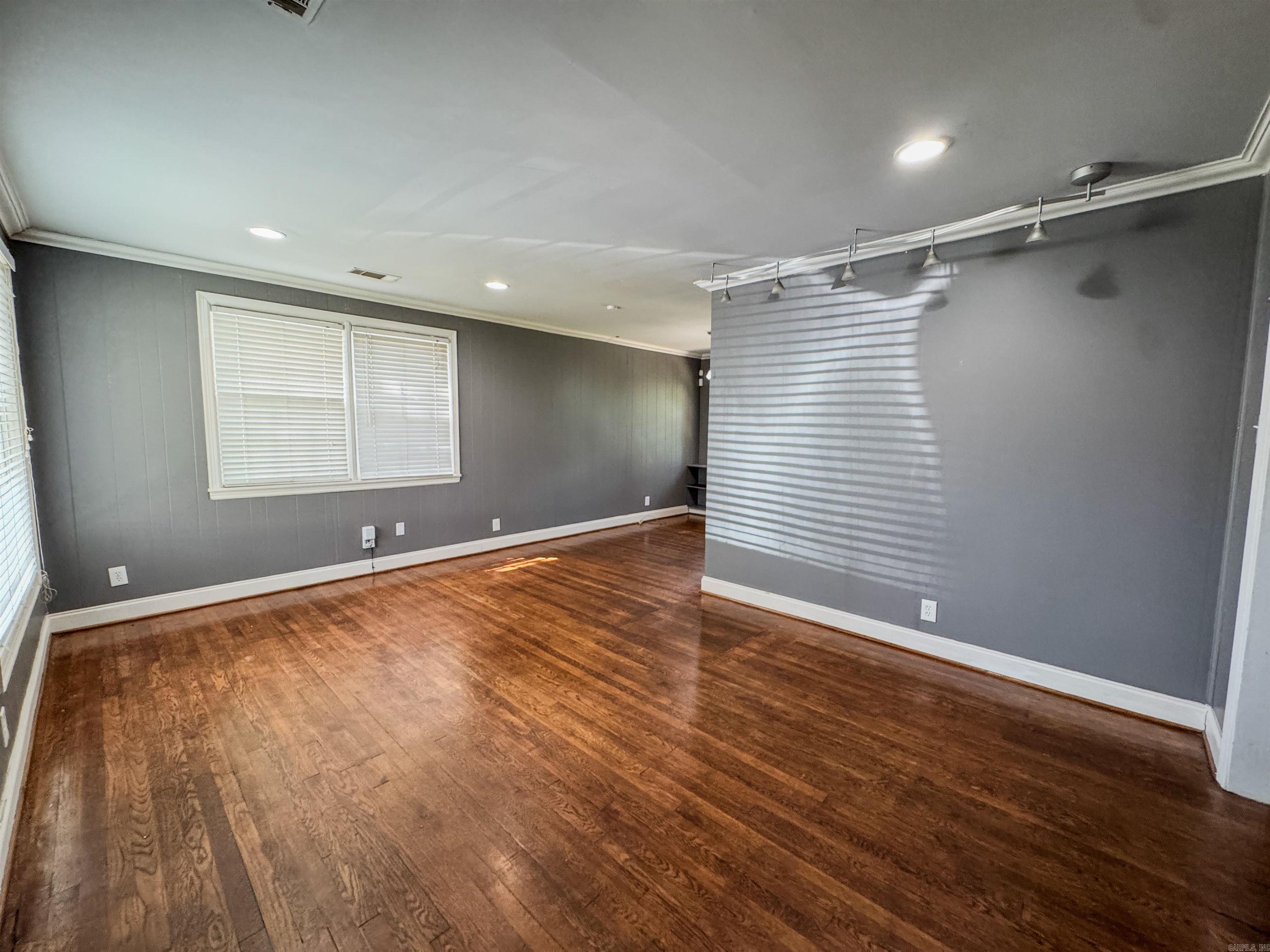 CAMMACK WOODS - Residential