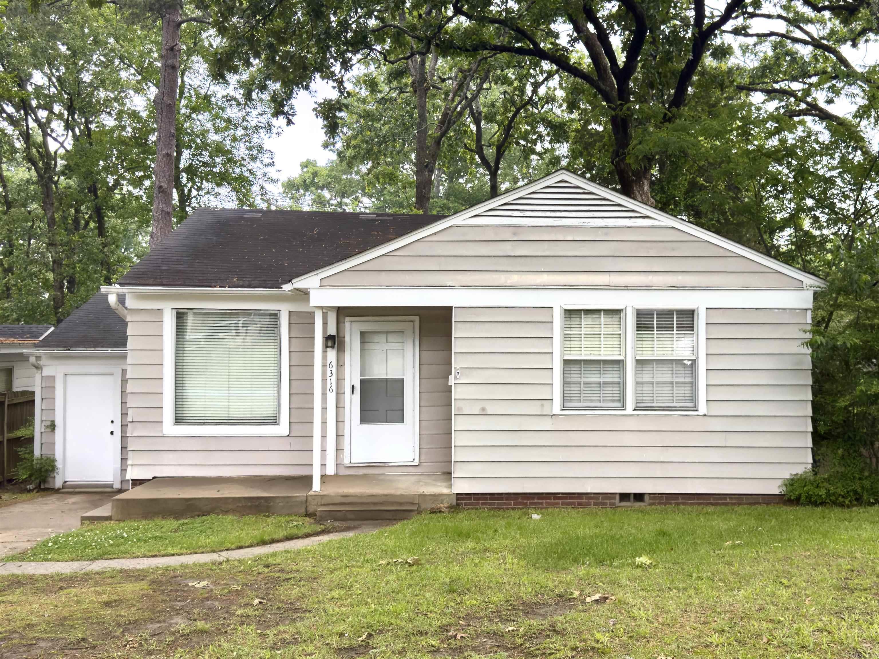 CAMMACK WOODS - Residential