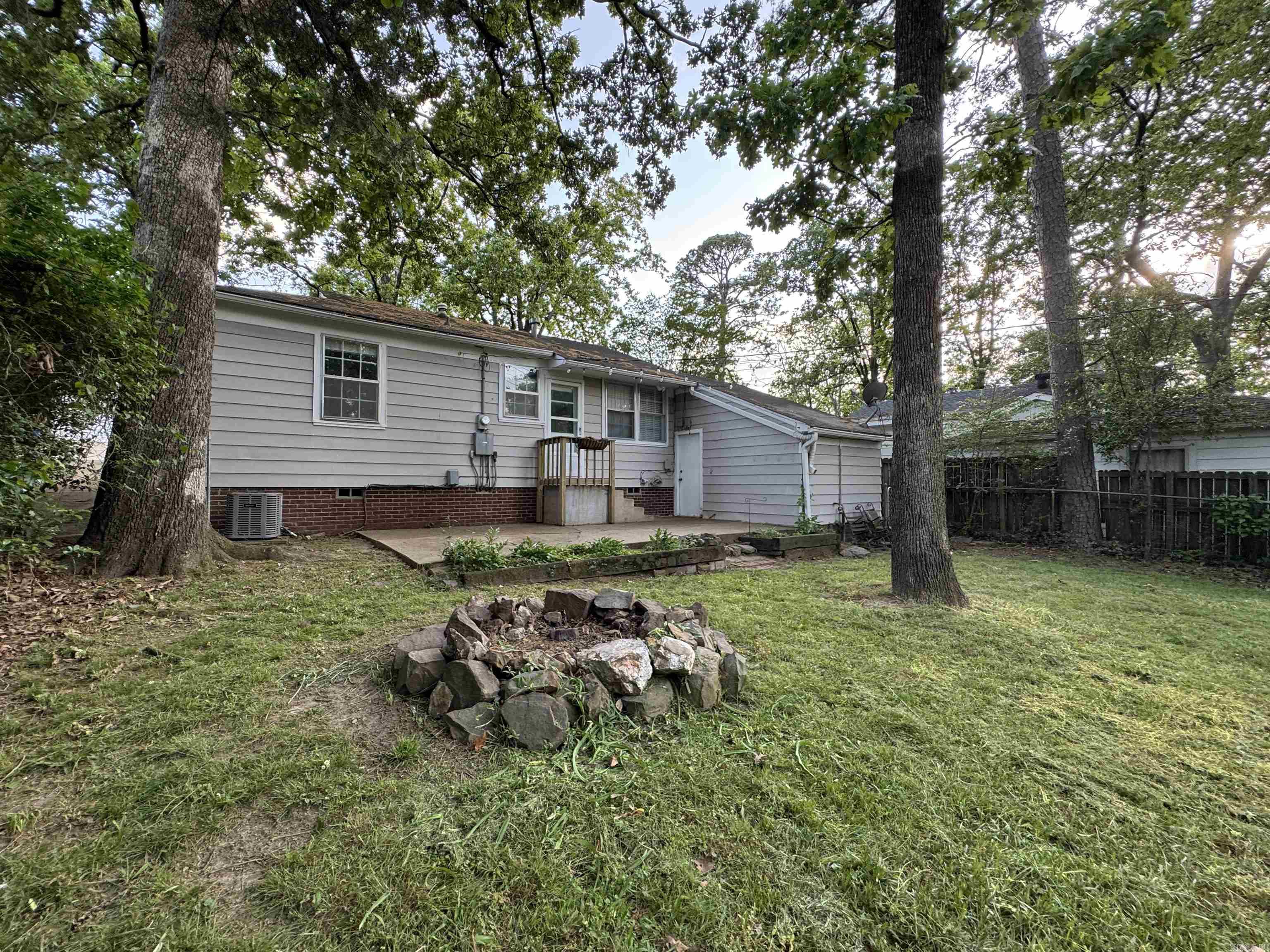 CAMMACK WOODS - Residential