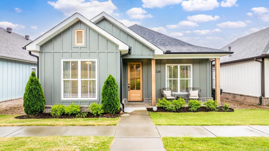 Charming starter home for a growing family! This 1552 SF house has all the necessities, 3 bed, 2 bath, two car garage, gas fireplace, open concept, and perfect location! You do not want to miss out on the great opportunity.