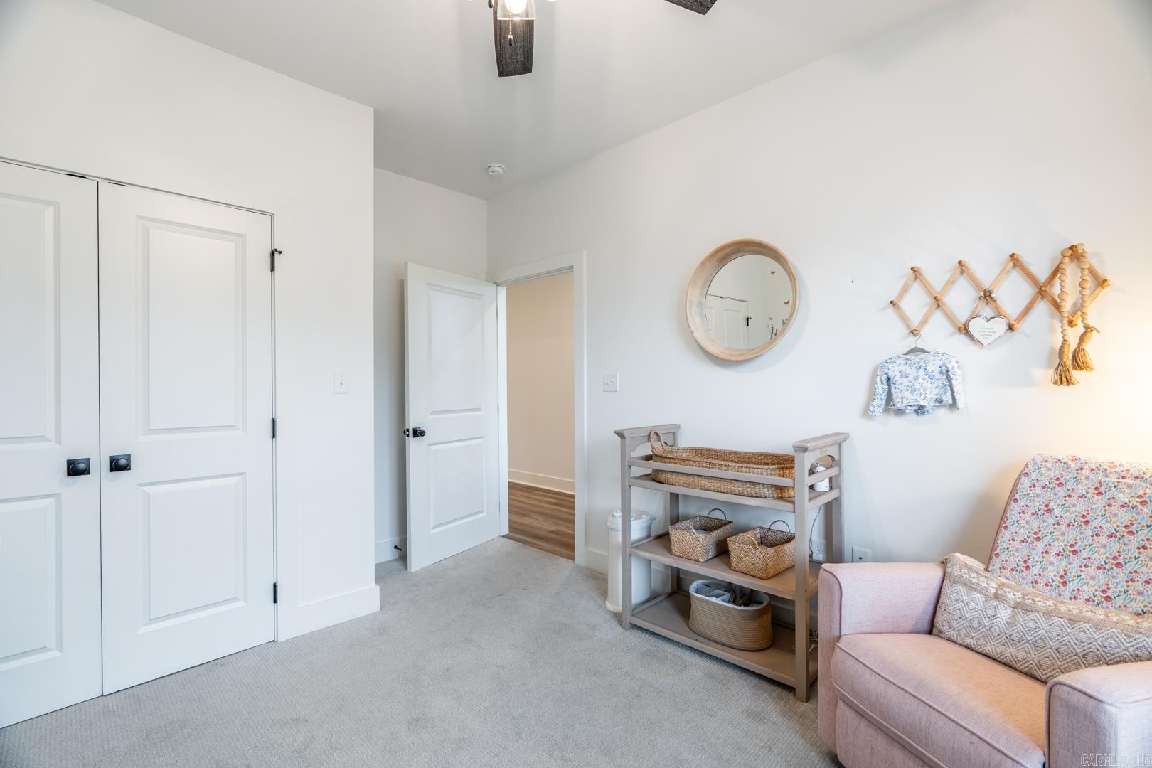 MIDTOWN BRYANT - Residential