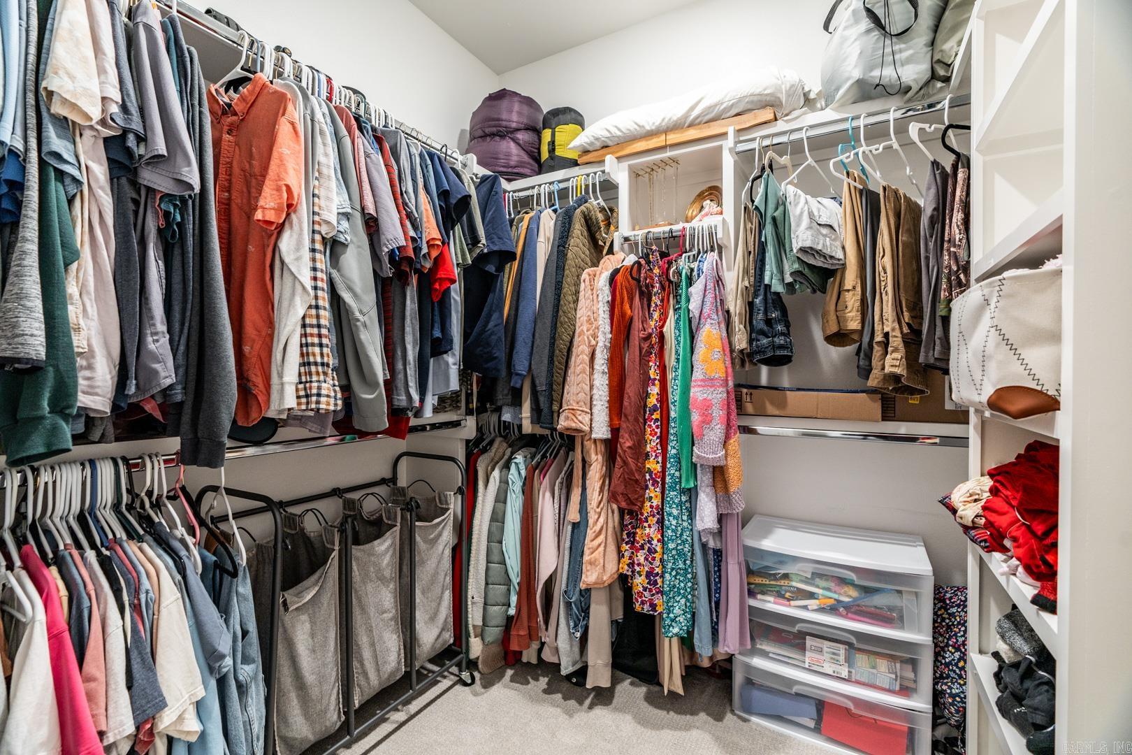 MIDTOWN BRYANT - Residential