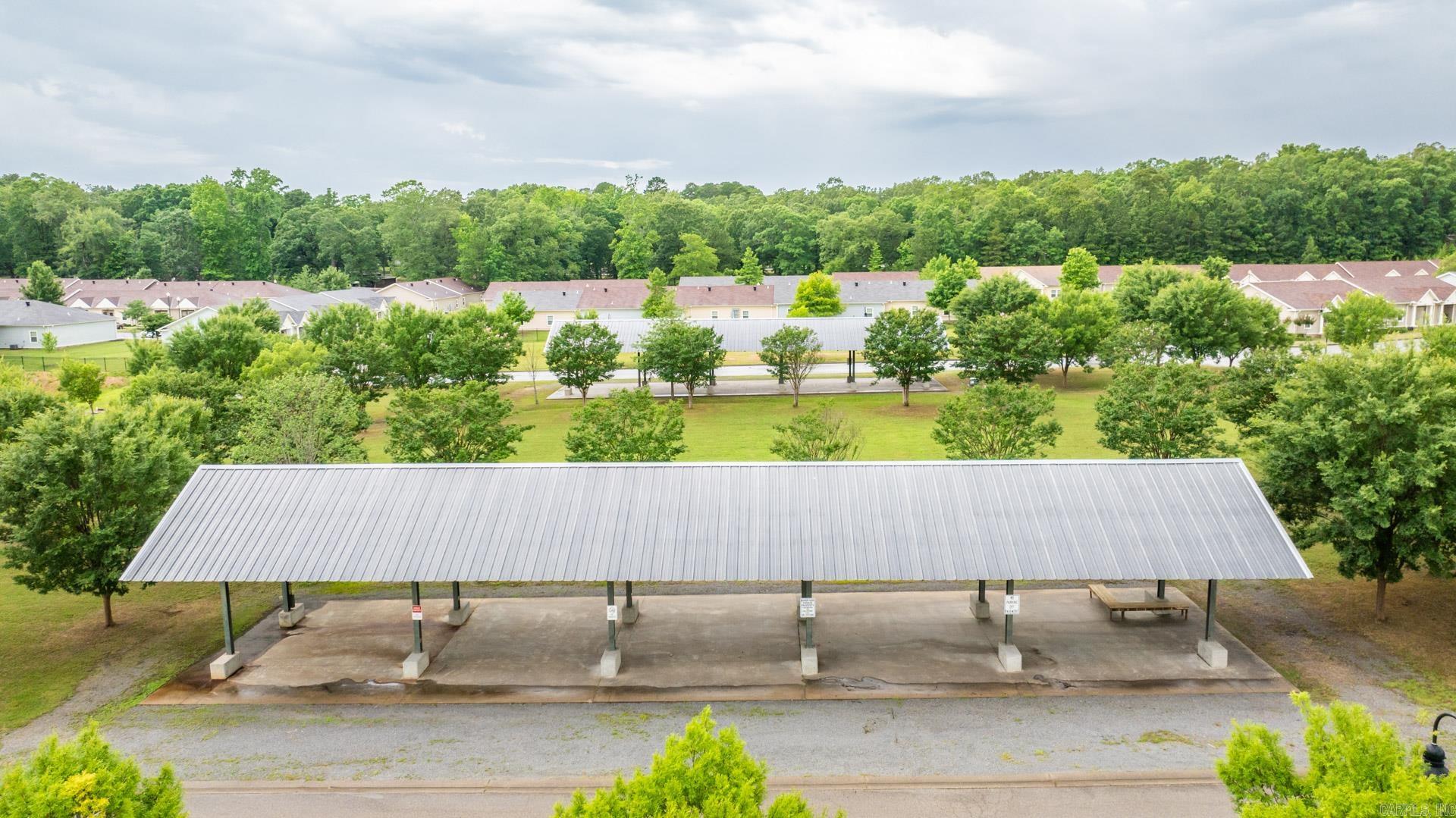 MIDTOWN BRYANT - Residential