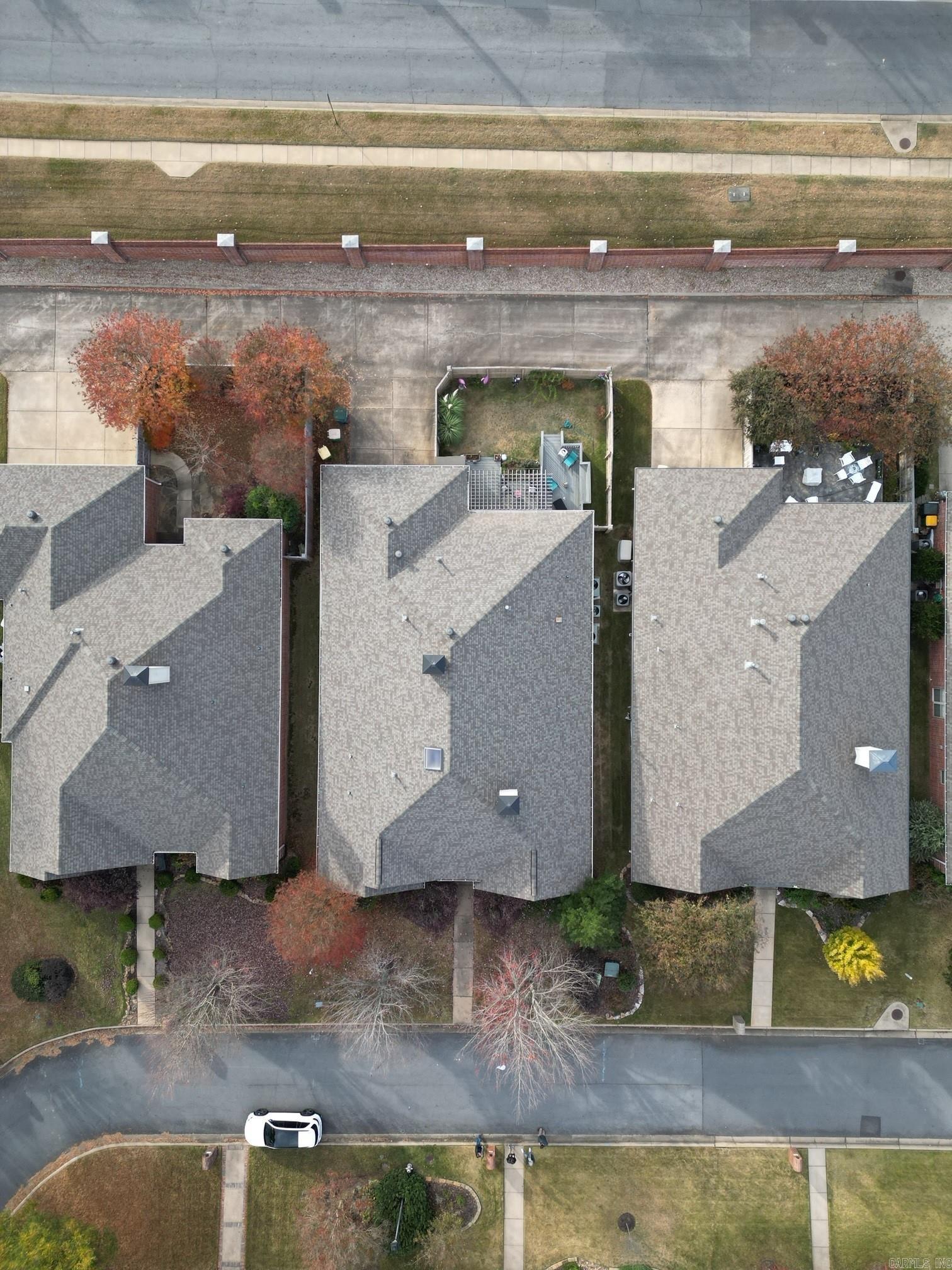 Montagne Court - Residential