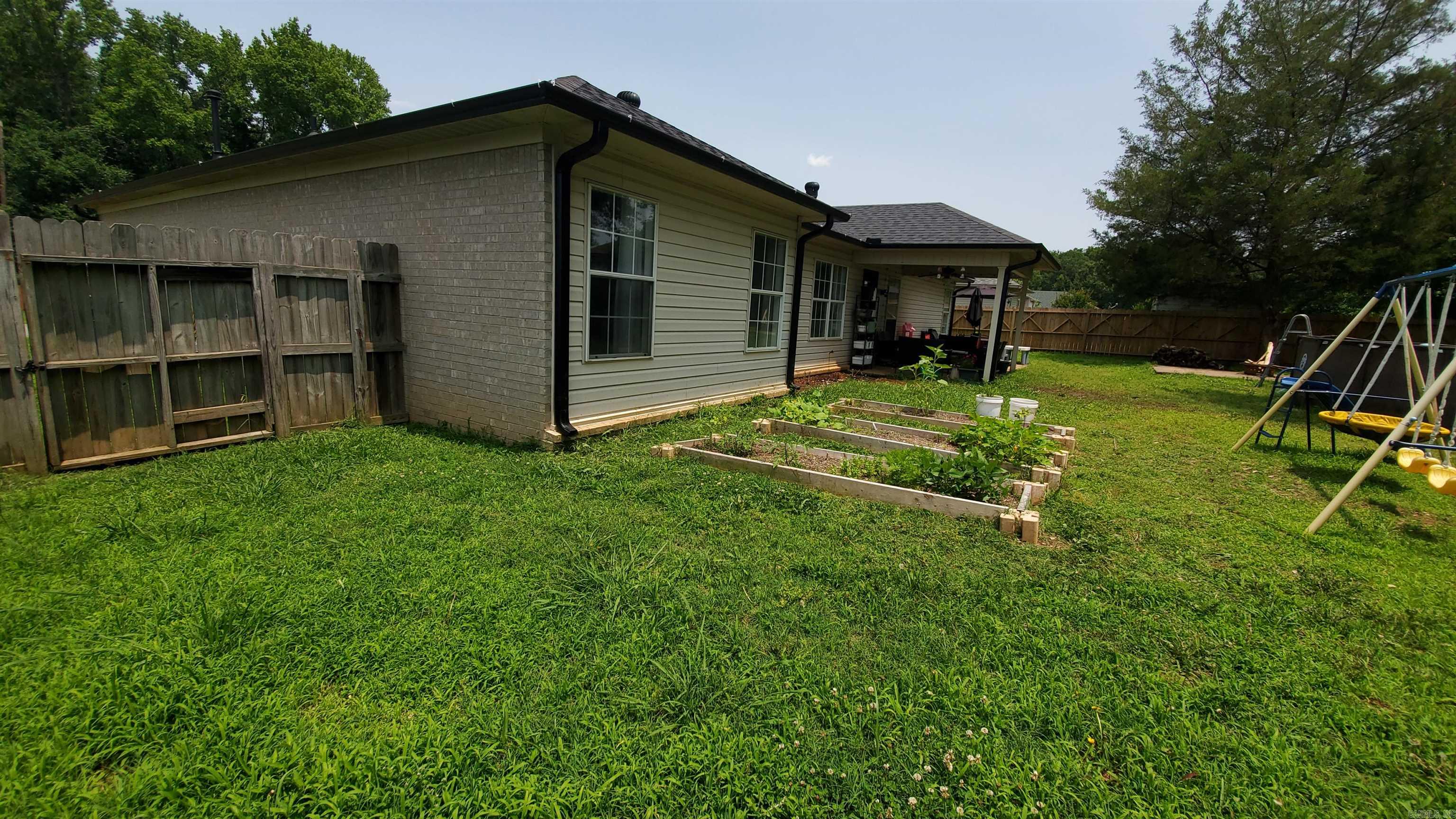 WOODBRIDGE - Residential