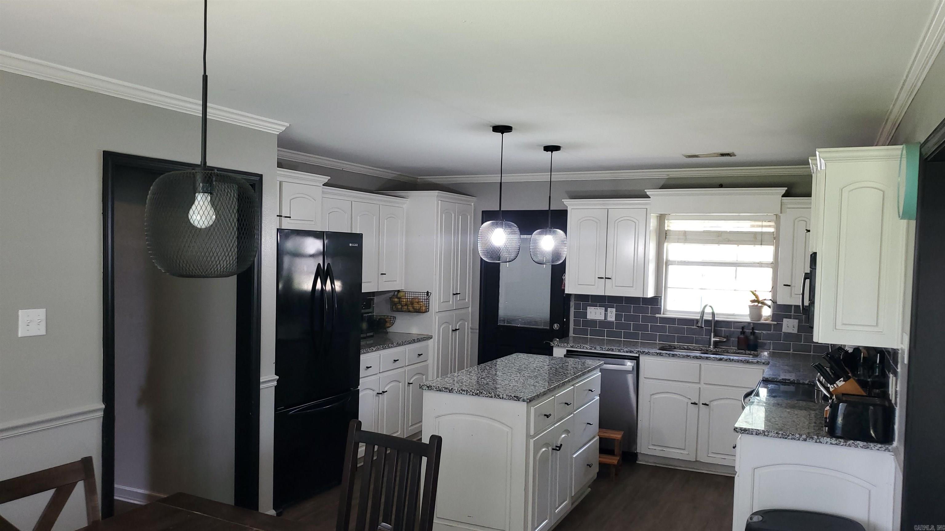 WOODBRIDGE - Residential