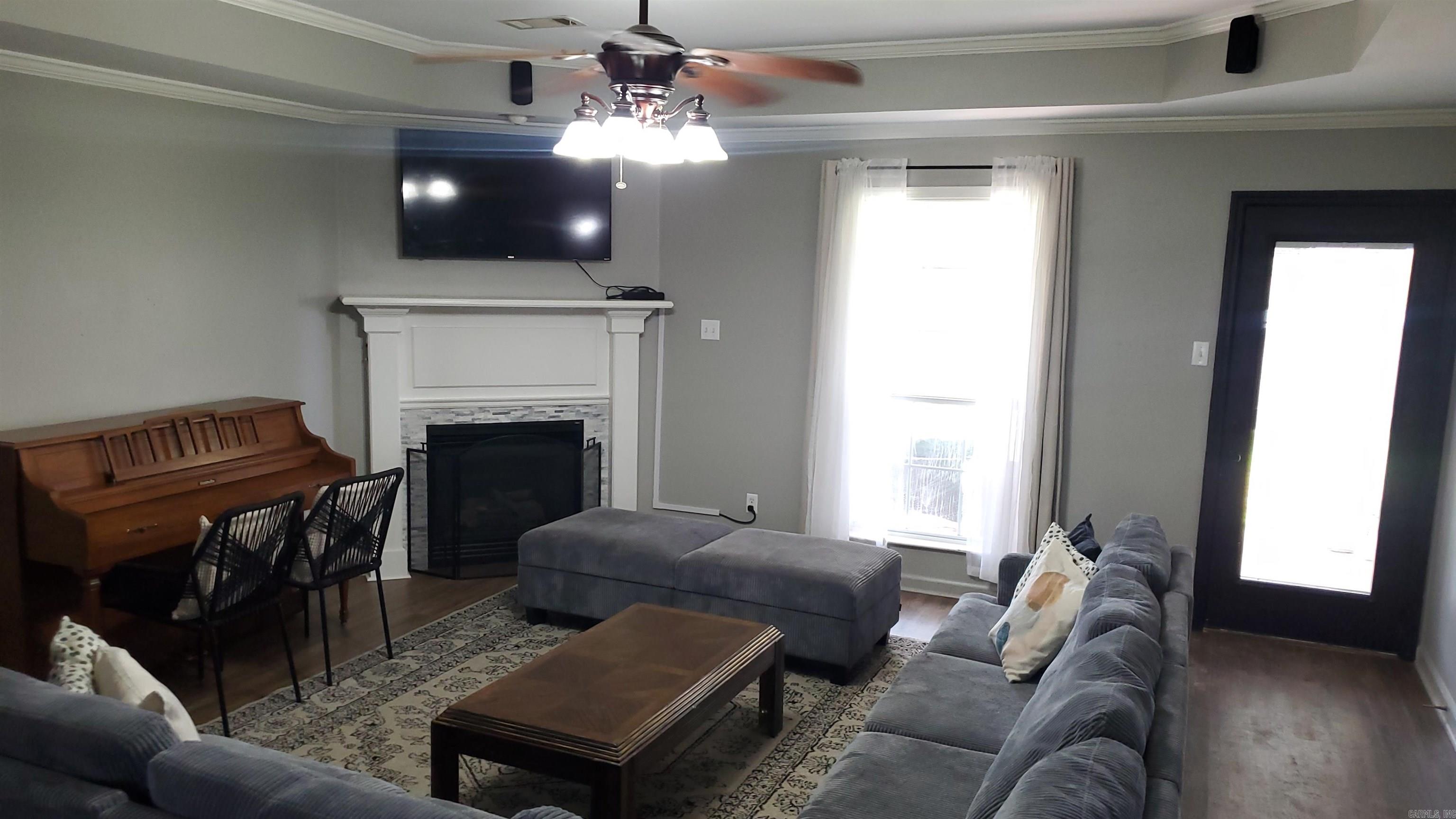 WOODBRIDGE - Residential