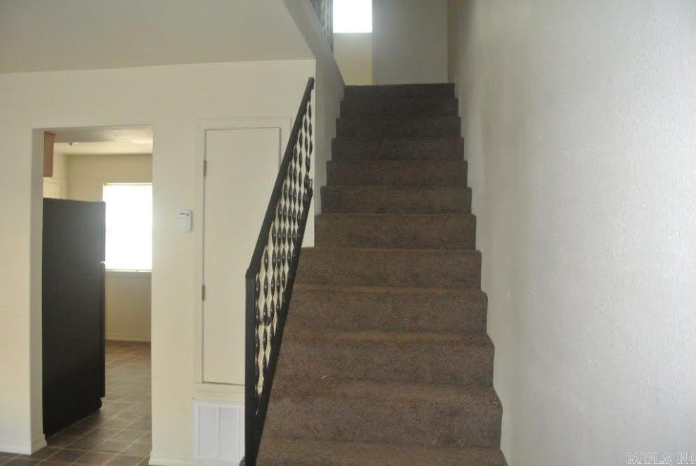 Le Bette Manor - Residential Lease