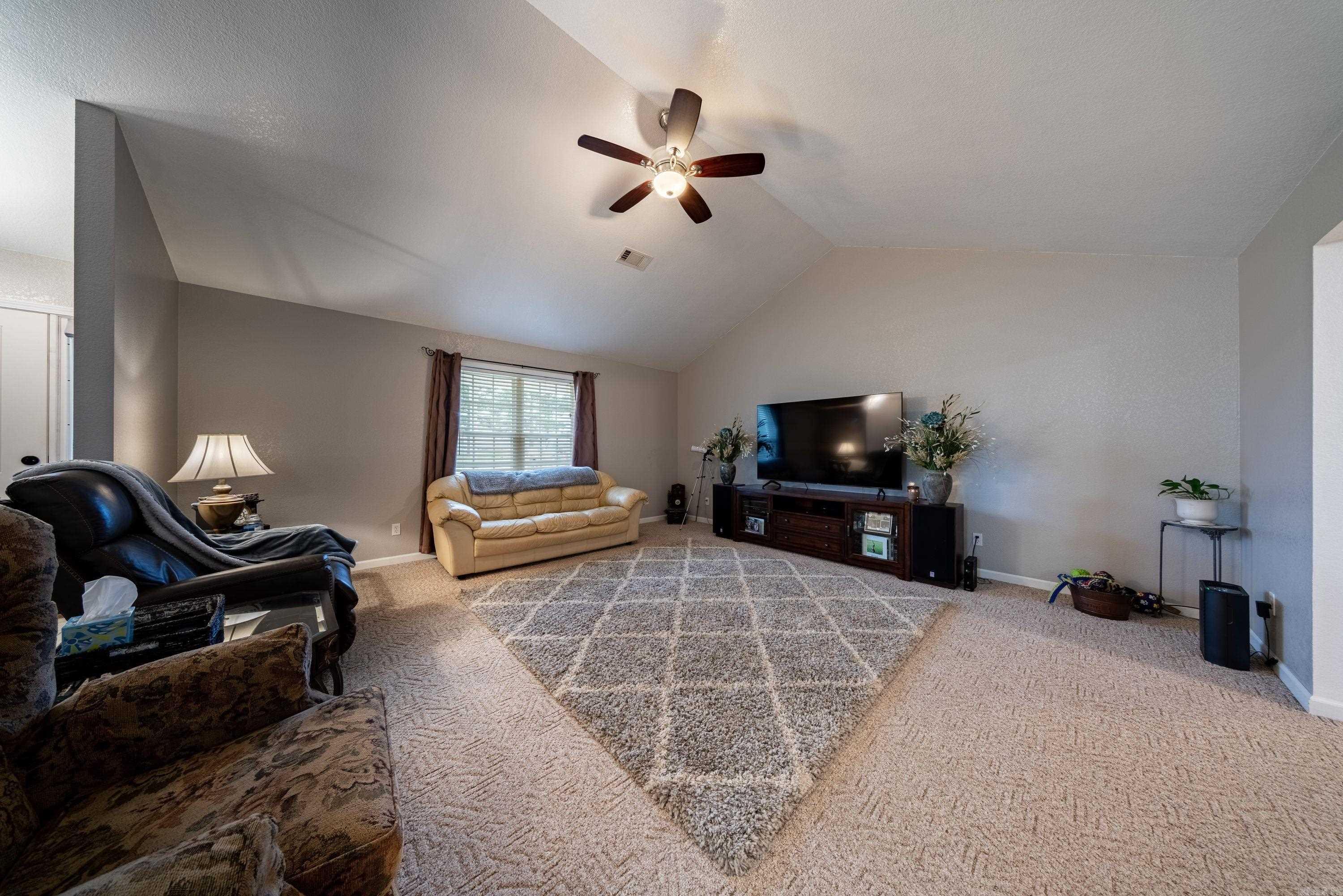 DOUBLE OAK ESTATES - Residential