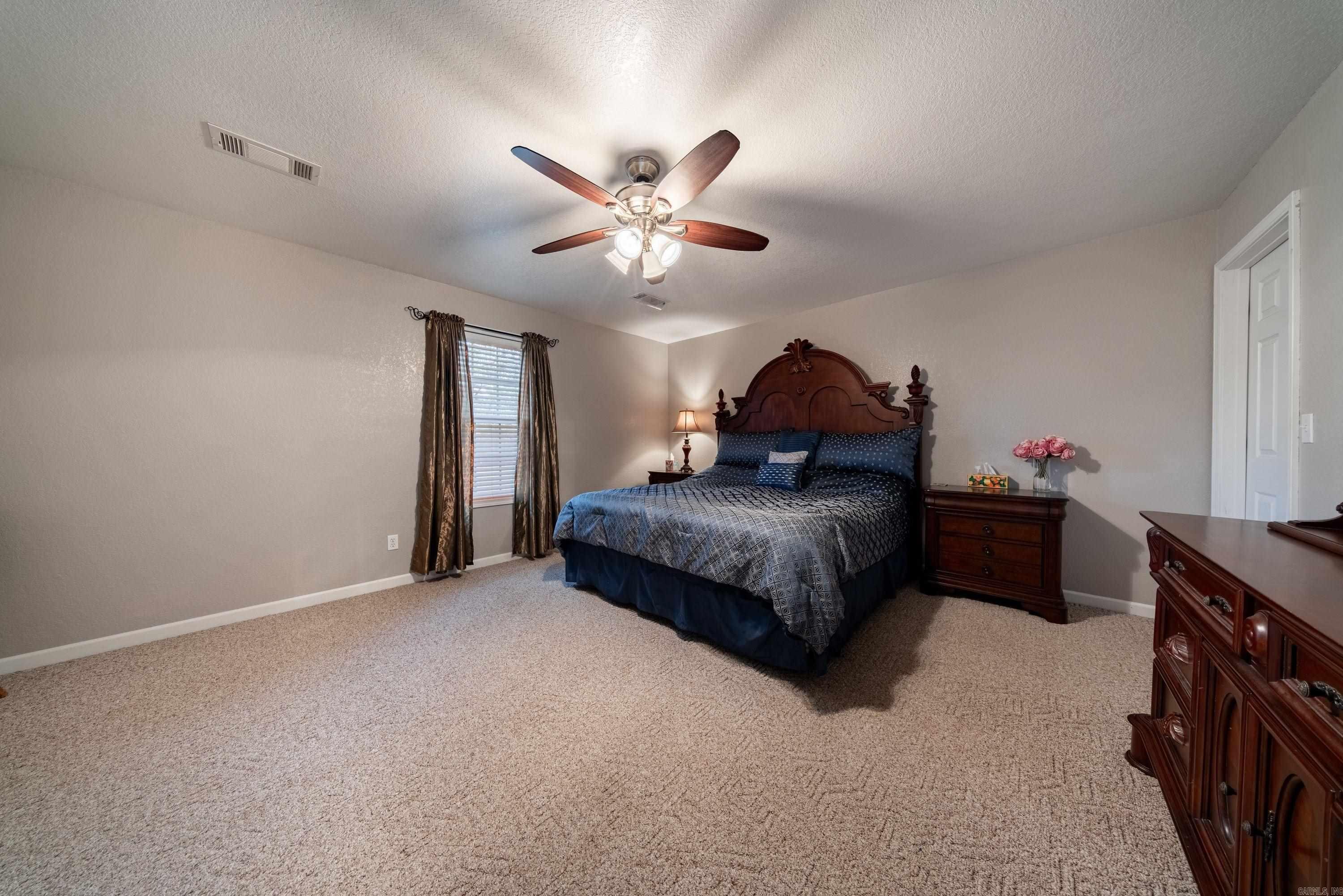 DOUBLE OAK ESTATES - Residential