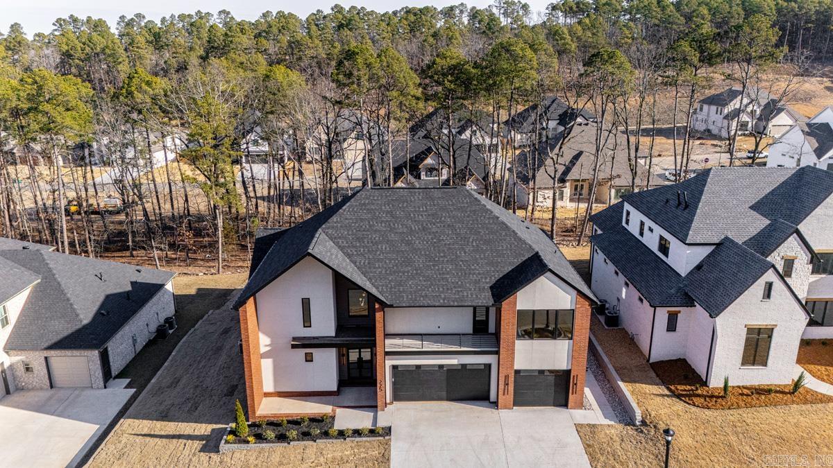 CHENAL VALLEY ABINGTON COURT - Residential