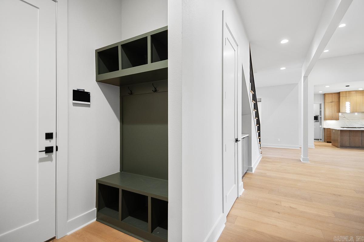 CHENAL VALLEY ABINGTON COURT - Residential