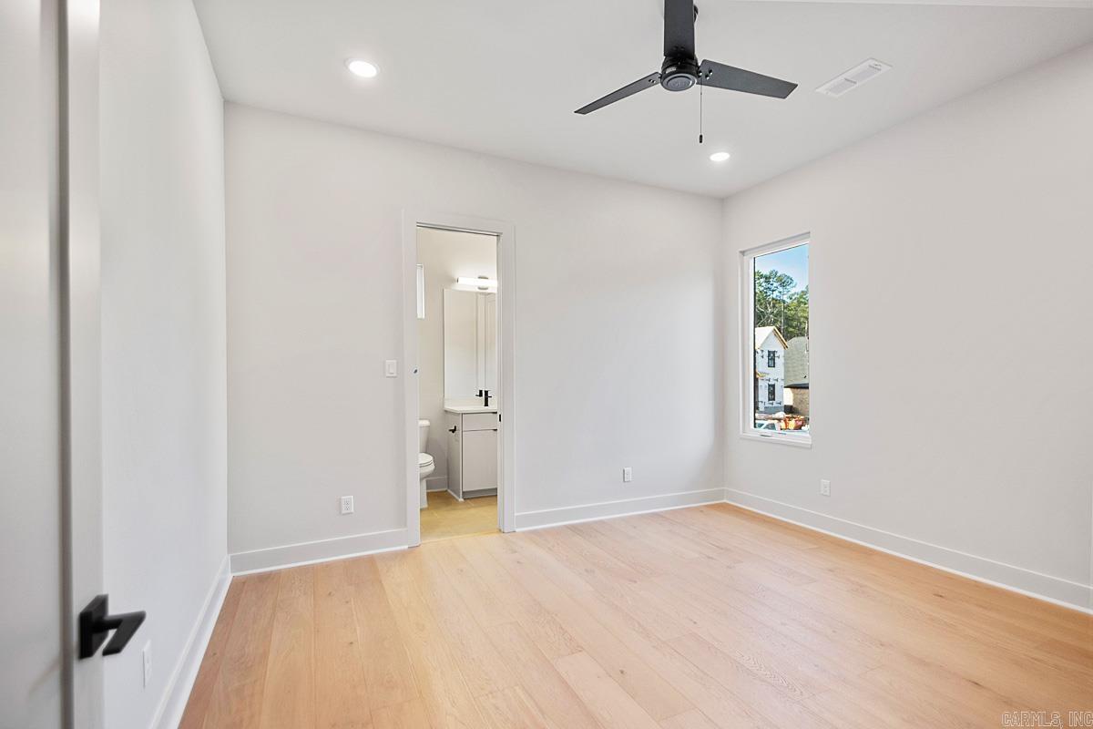 CHENAL VALLEY ABINGTON COURT - Residential