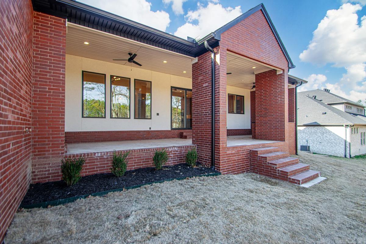 CHENAL VALLEY ABINGTON COURT - Residential